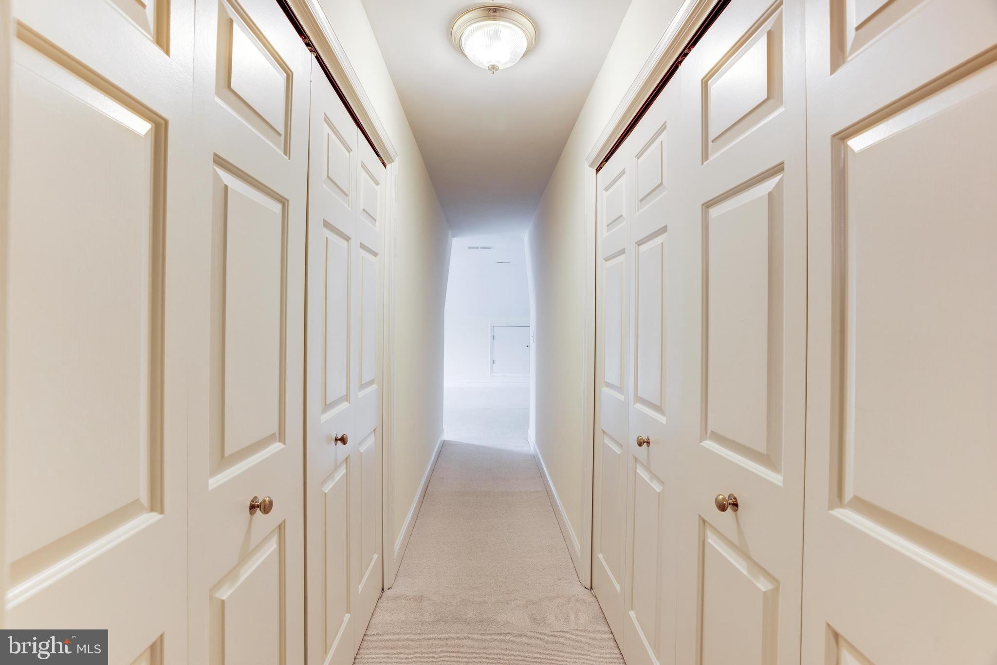 MY LADY'S MANOR - Residential