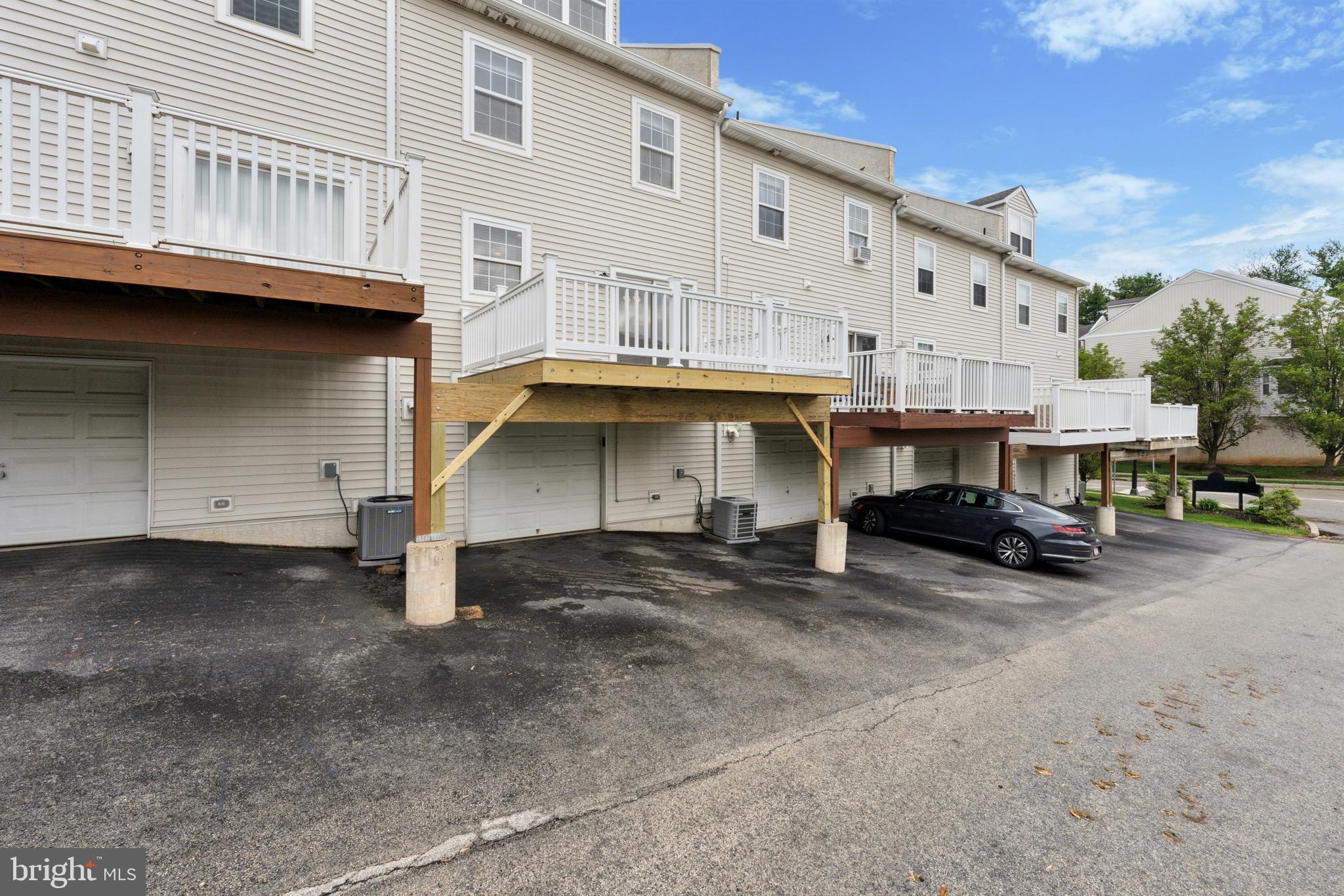 CONSHOHOCKEN - Residential