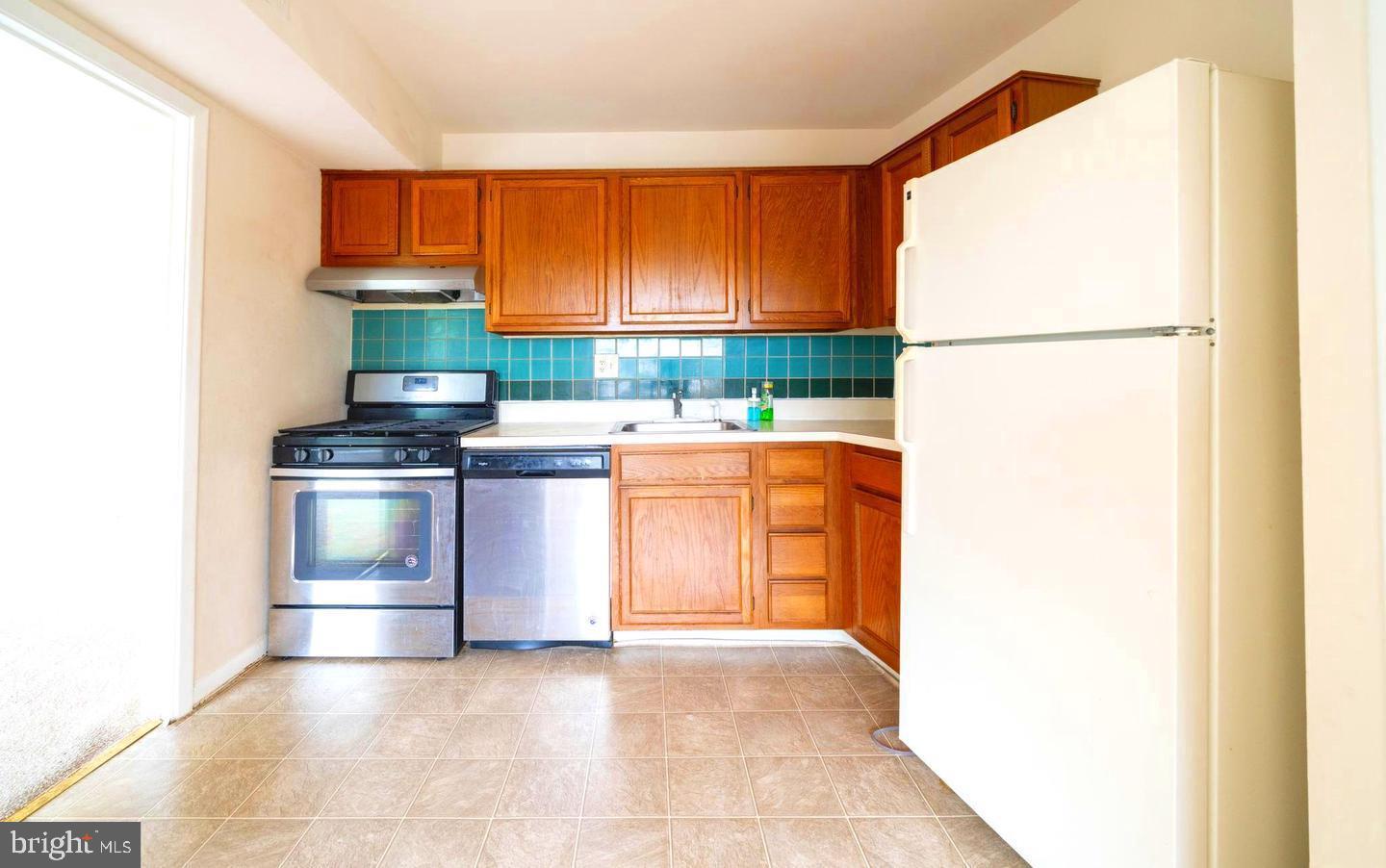 NORTH CREEK PLACE CODM - Residential Lease