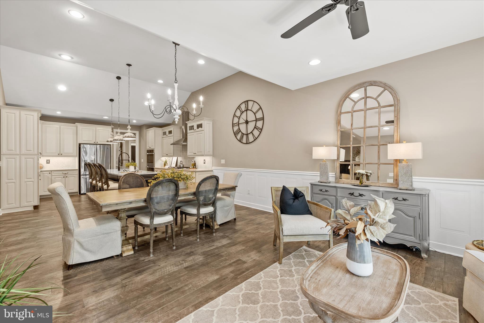 HAWTHORNE - Residential
