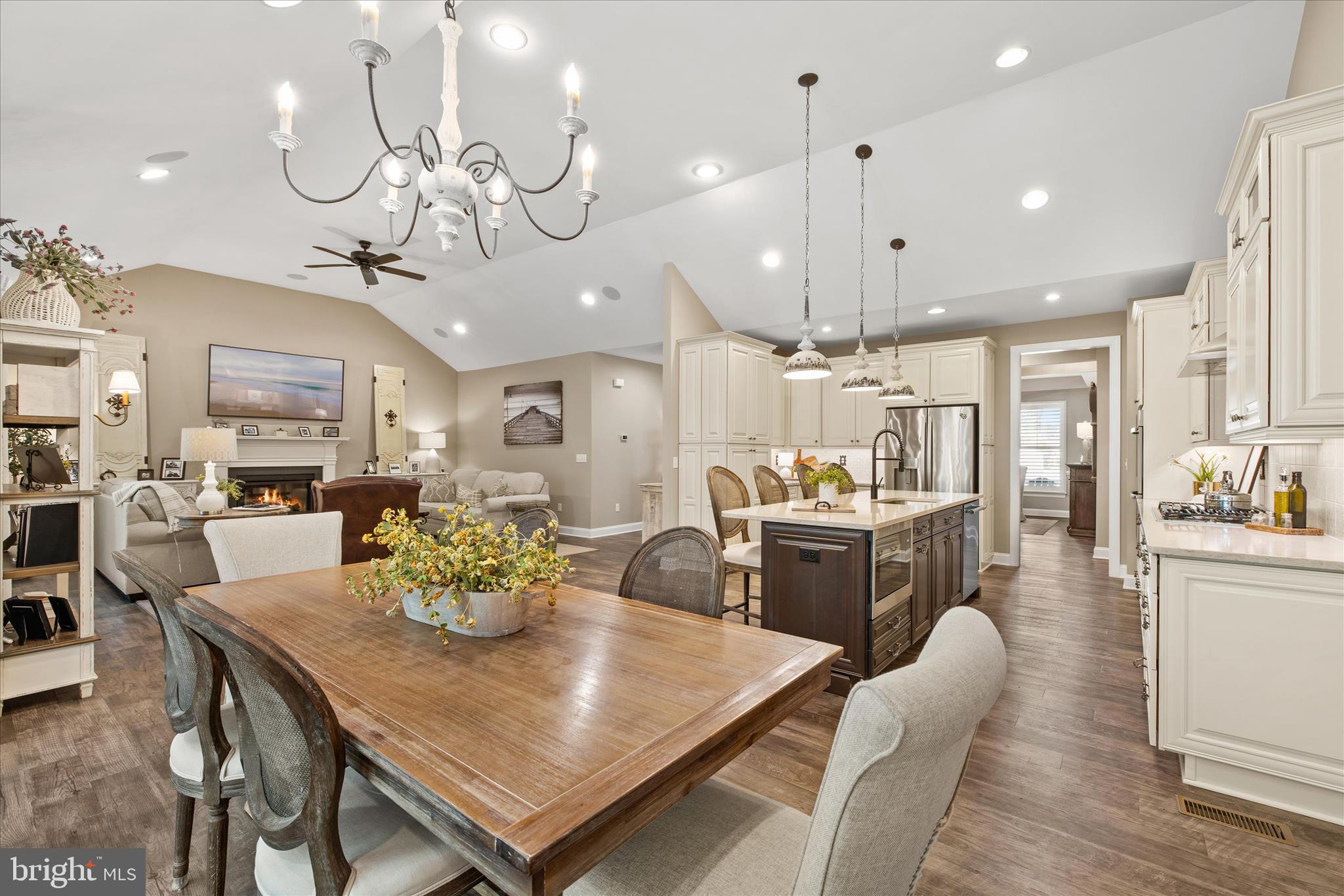 HAWTHORNE - Residential