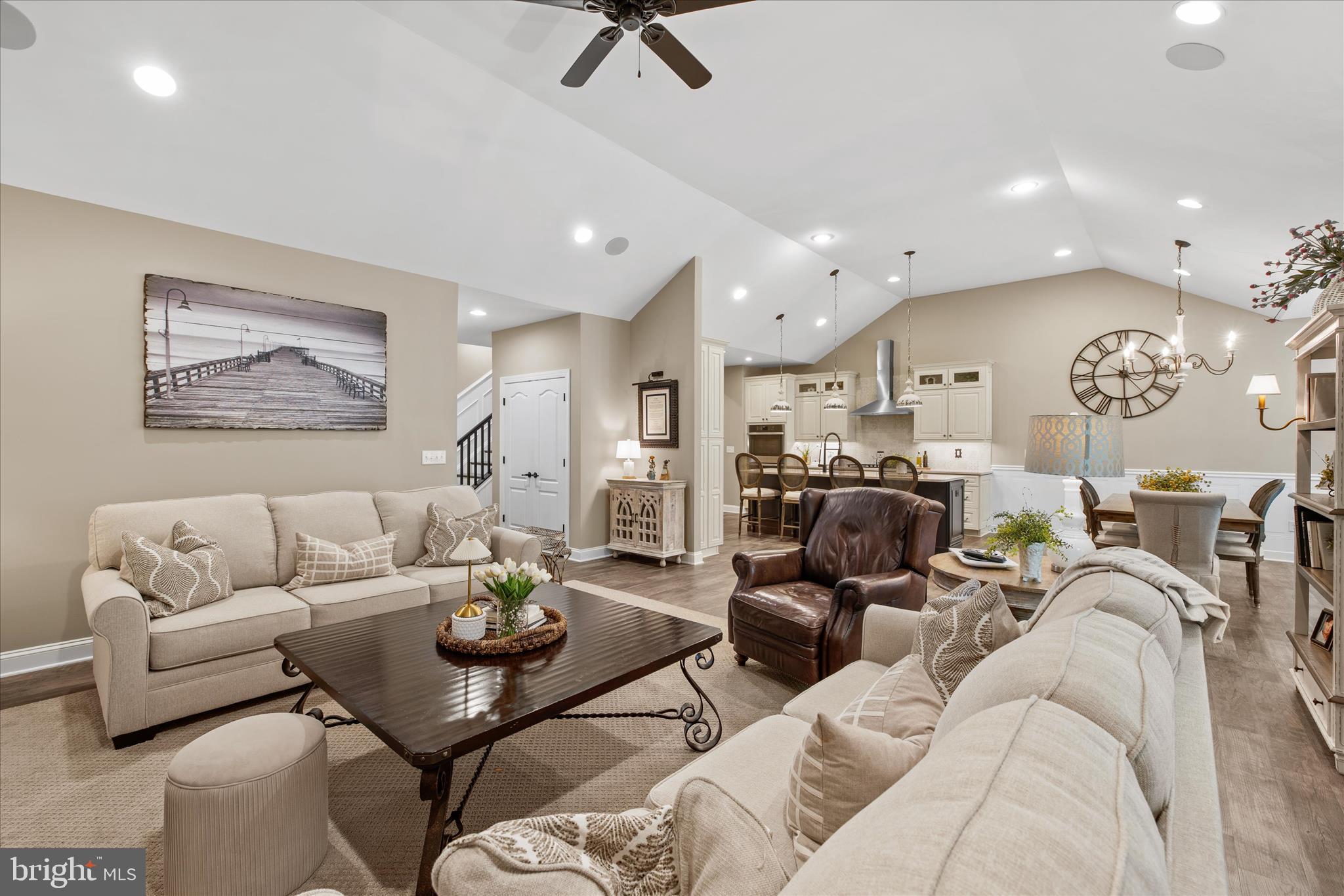 HAWTHORNE - Residential