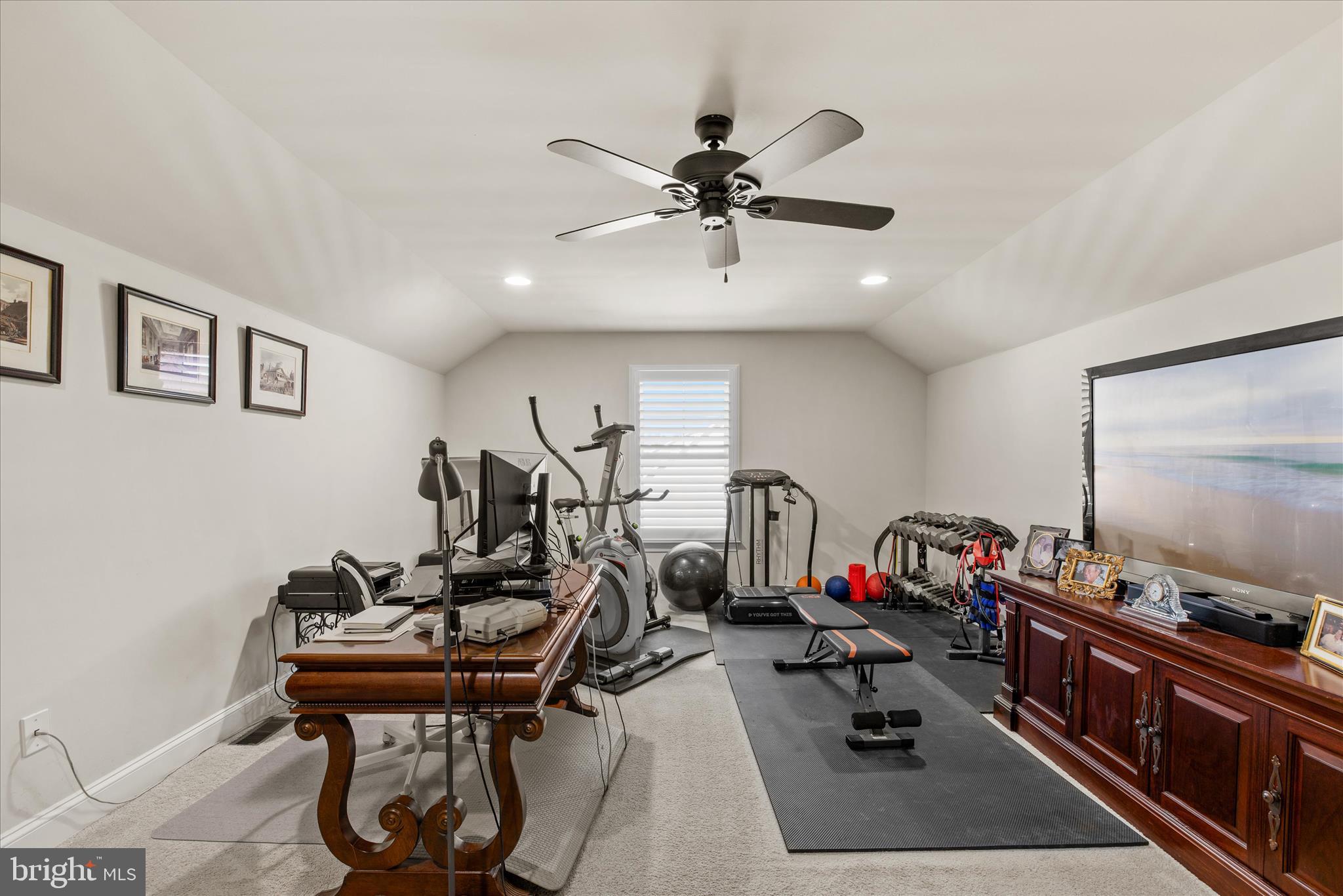 HAWTHORNE - Residential