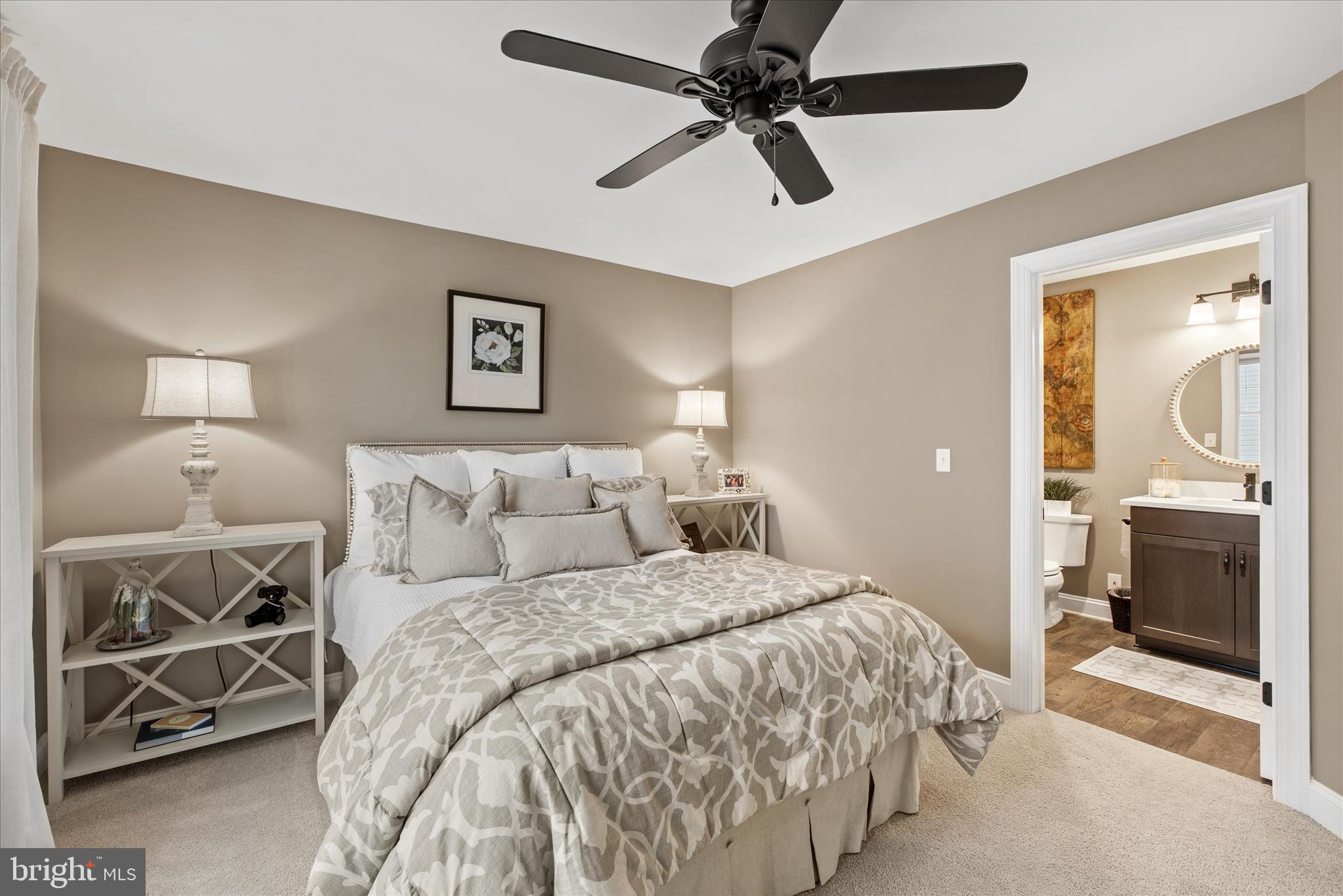 HAWTHORNE - Residential