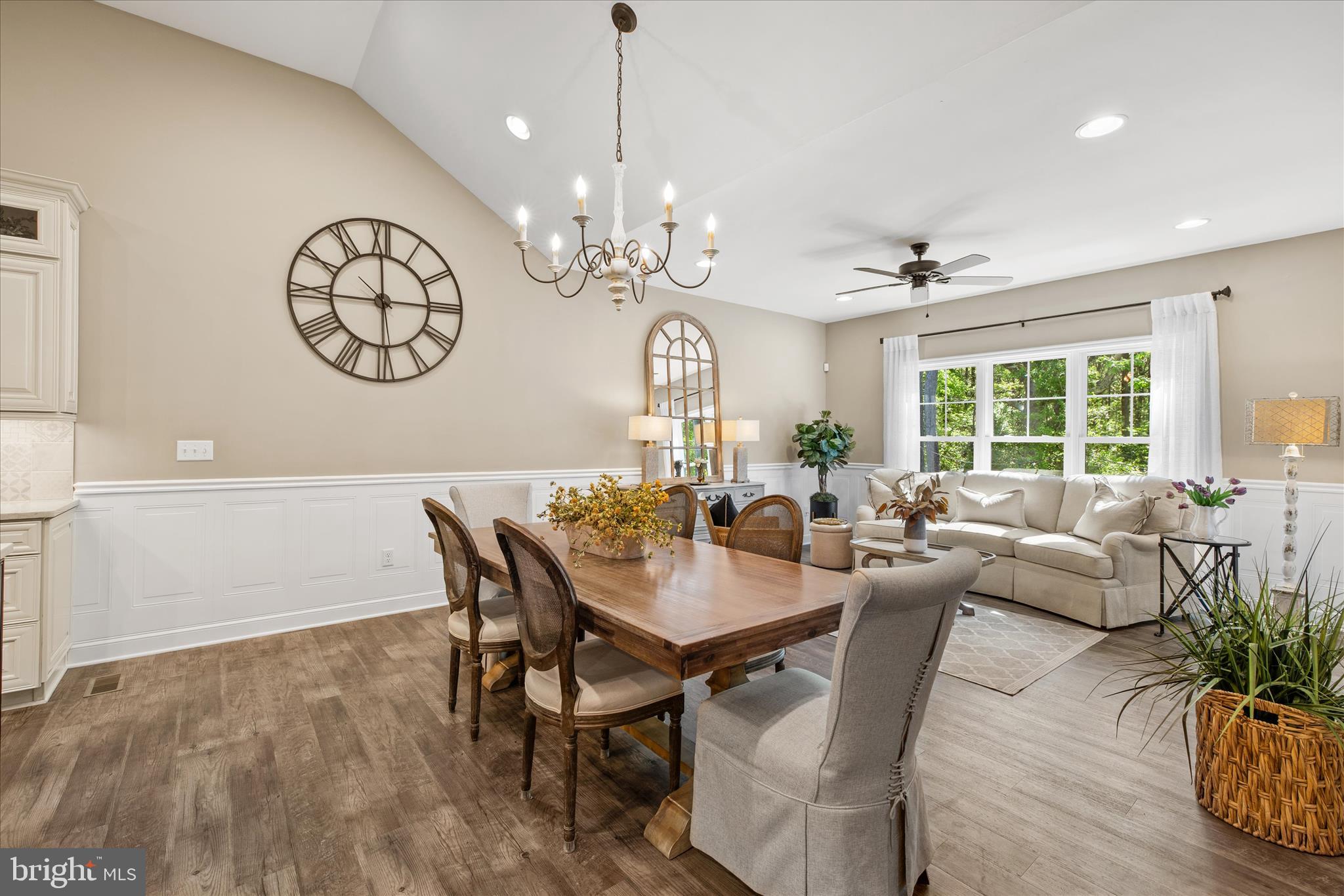 HAWTHORNE - Residential