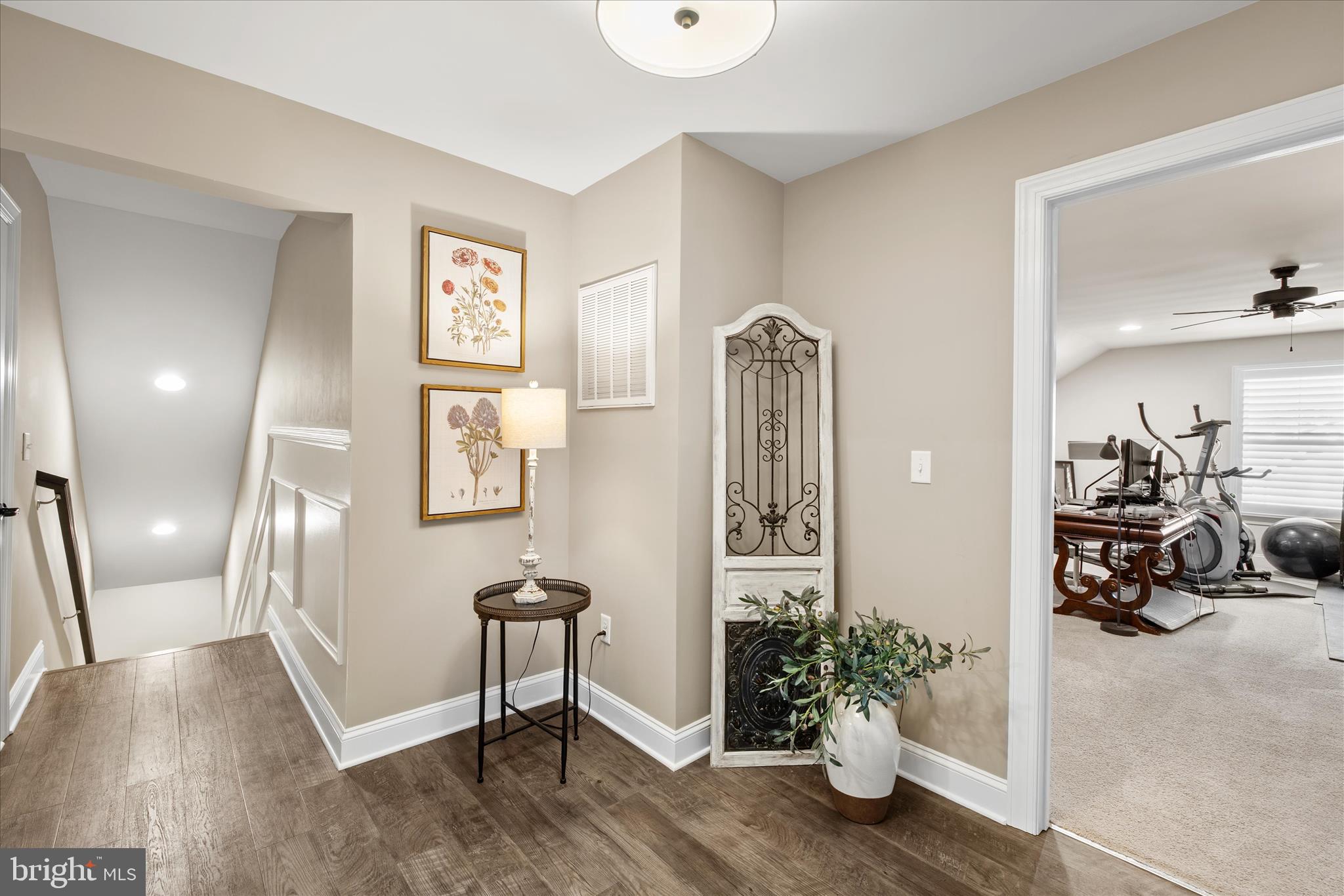 HAWTHORNE - Residential