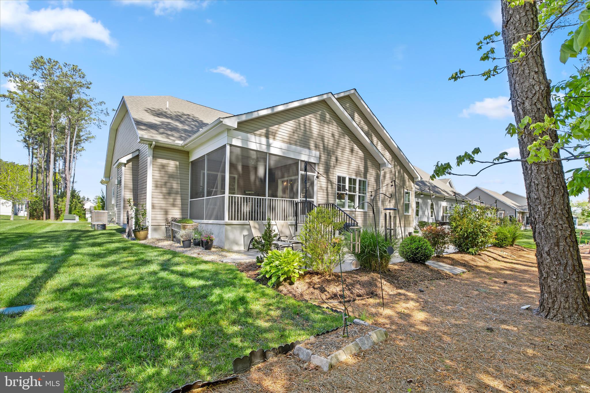 HAWTHORNE - Residential