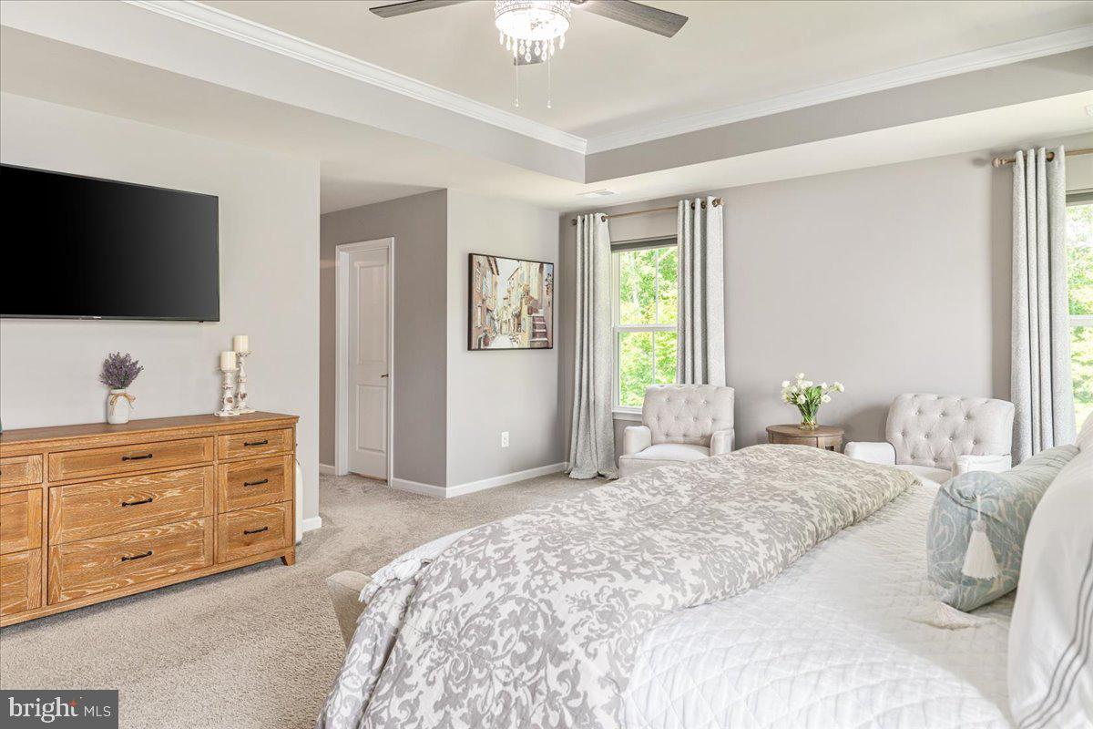 MAY'S QUARTER - Residential