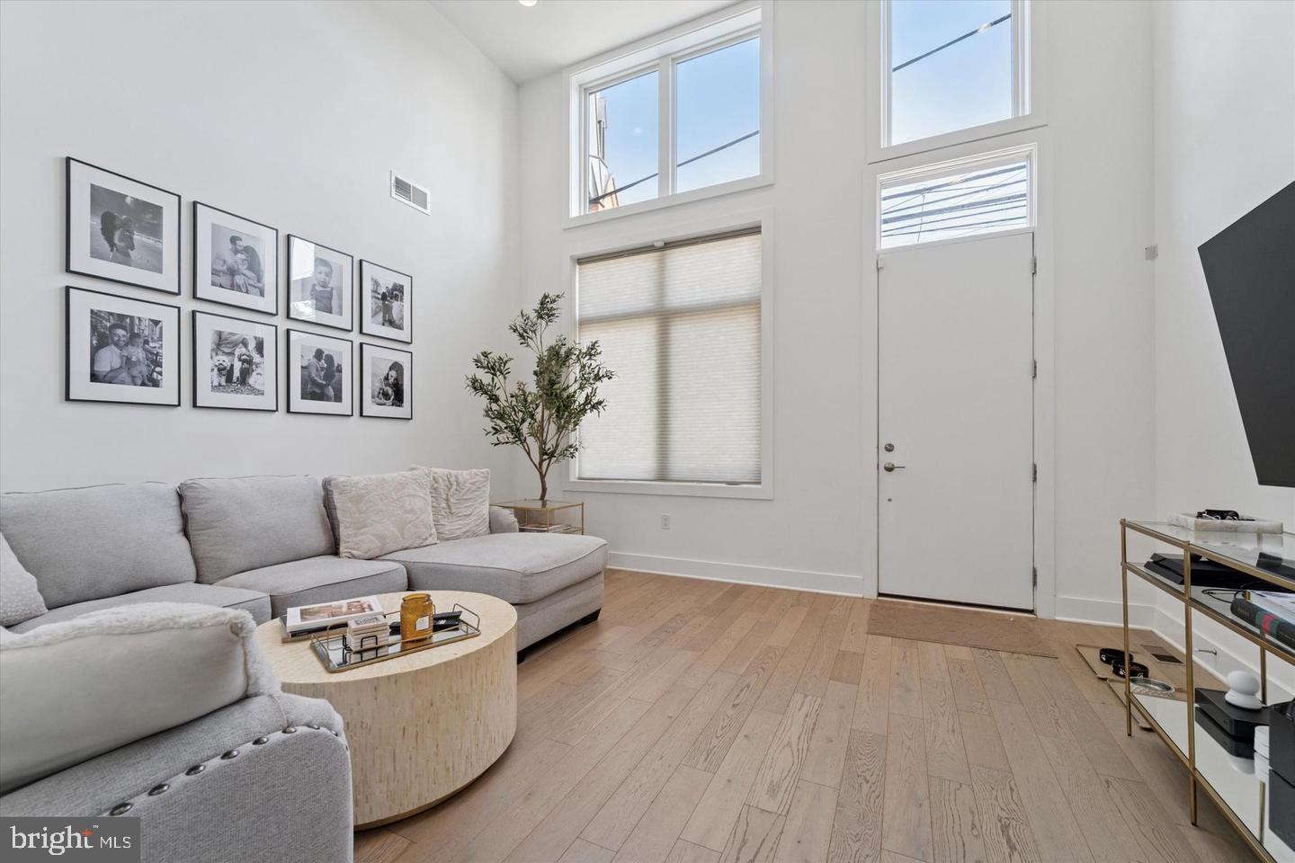 NORTHERN LIBERTIES - Residential Lease