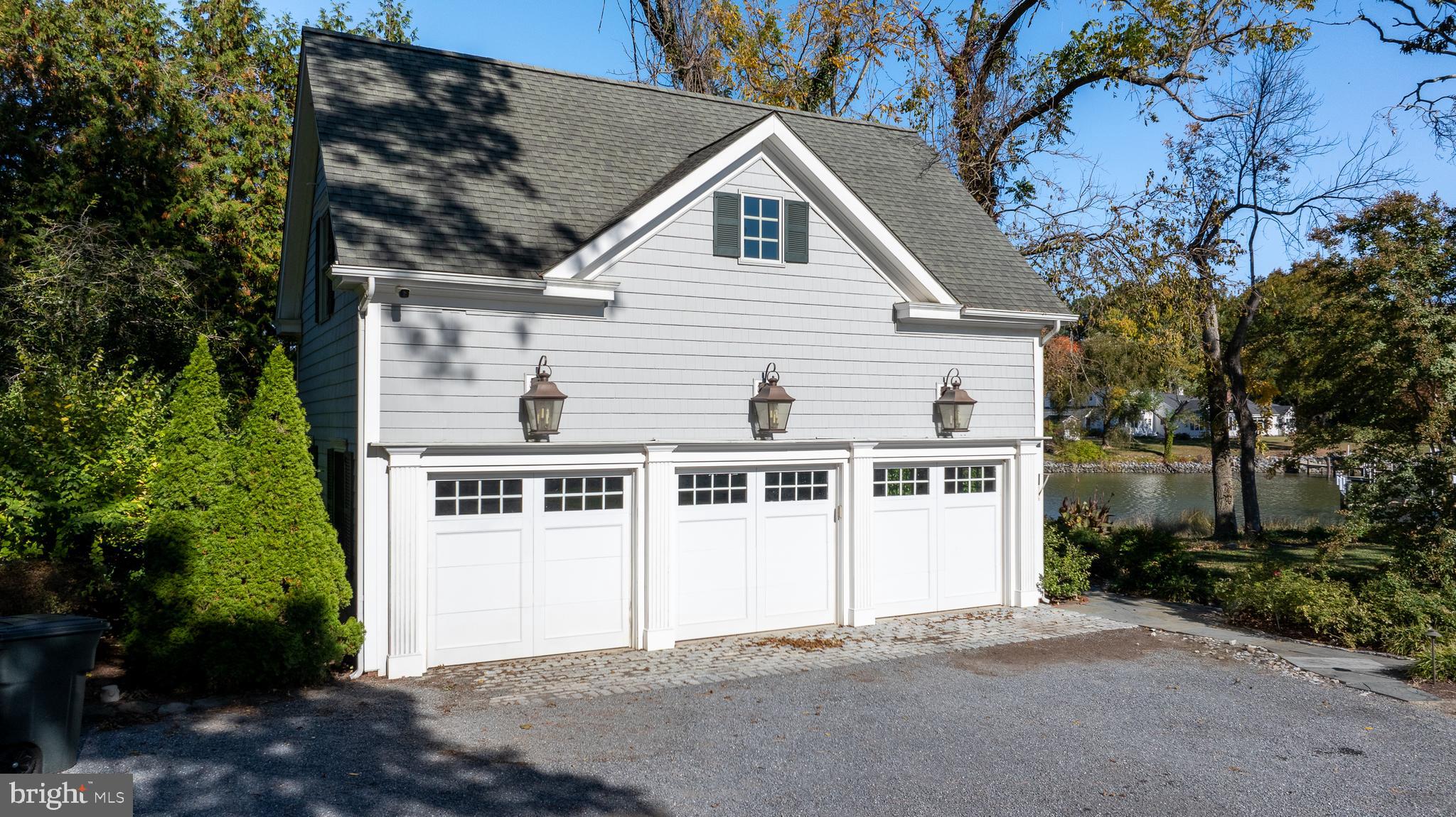 EASTON - Residential