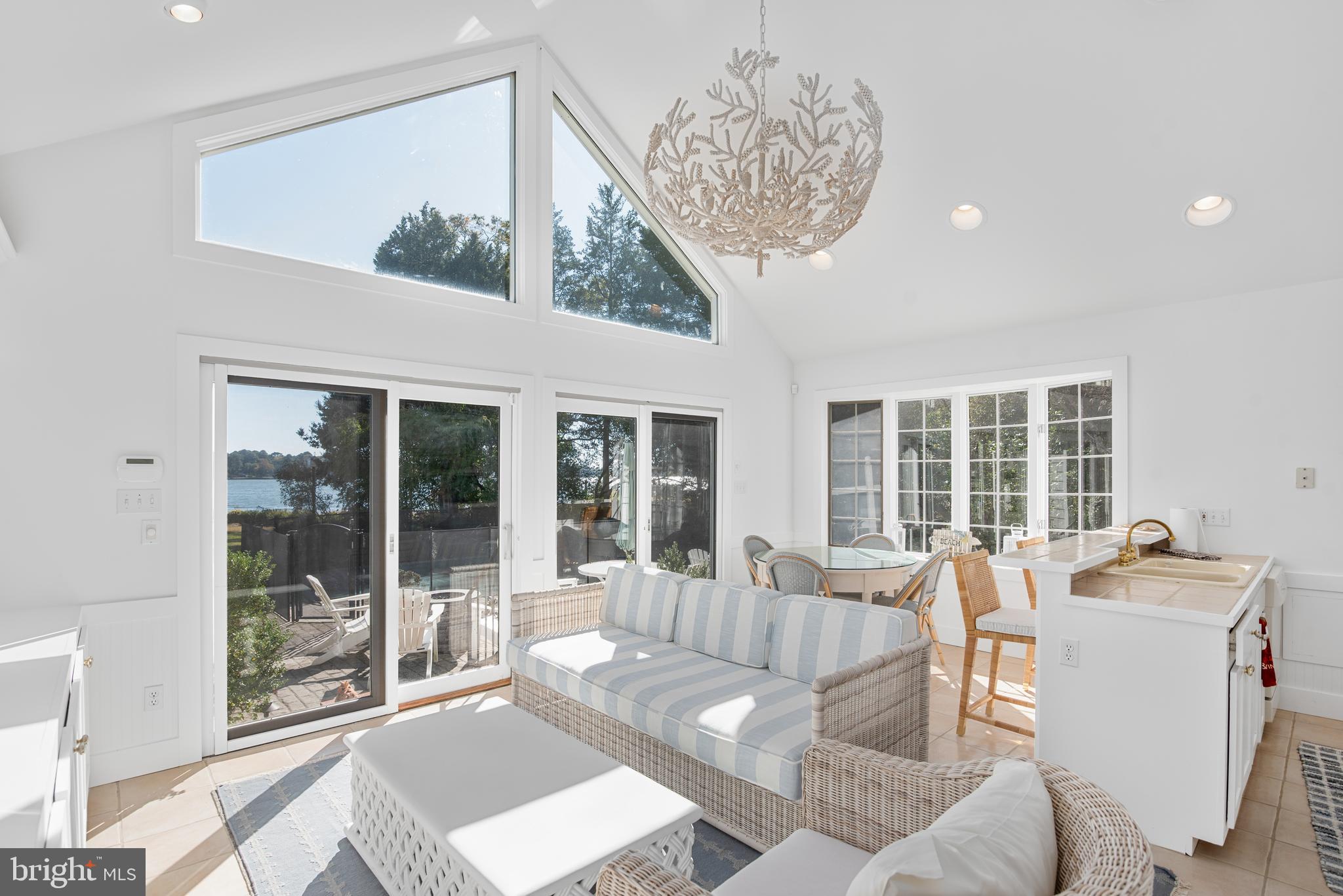 EASTON - Residential