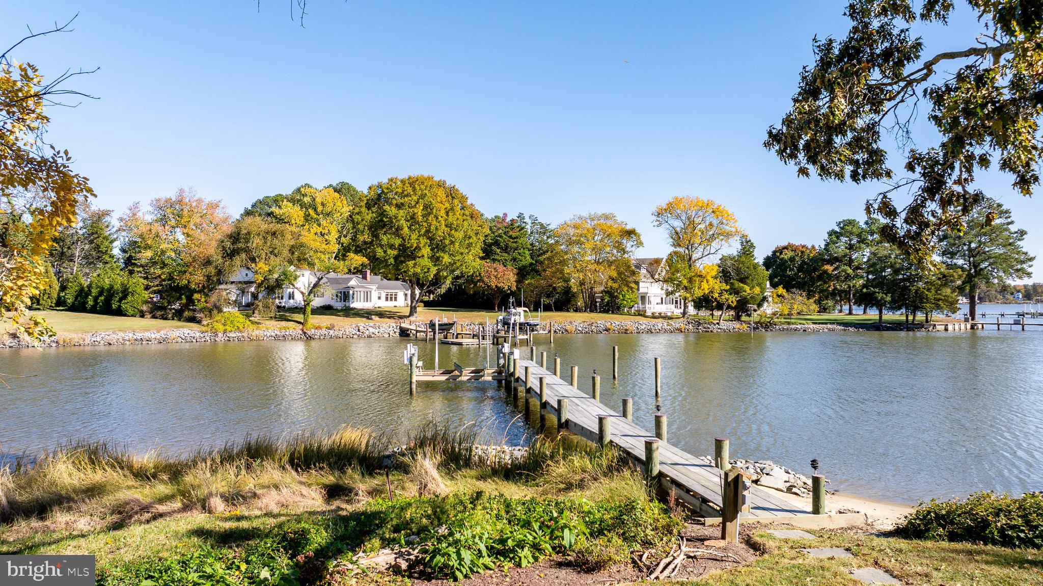 EASTON - Residential