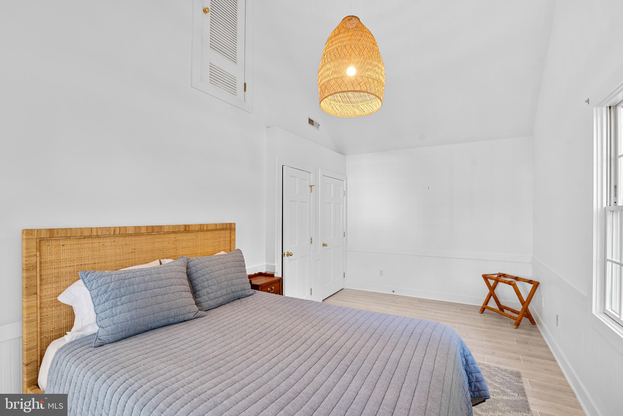 EASTON - Residential