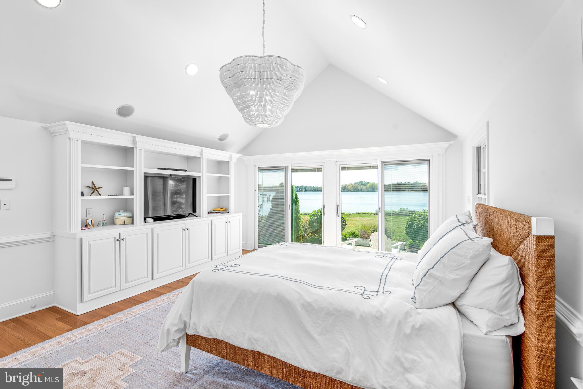 EASTON - Residential