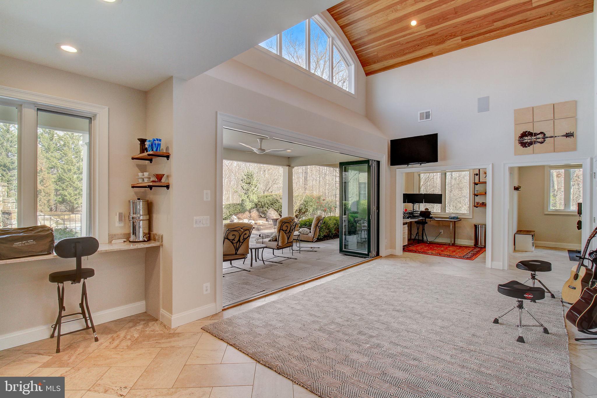 JILLIANS FOREST - Residential