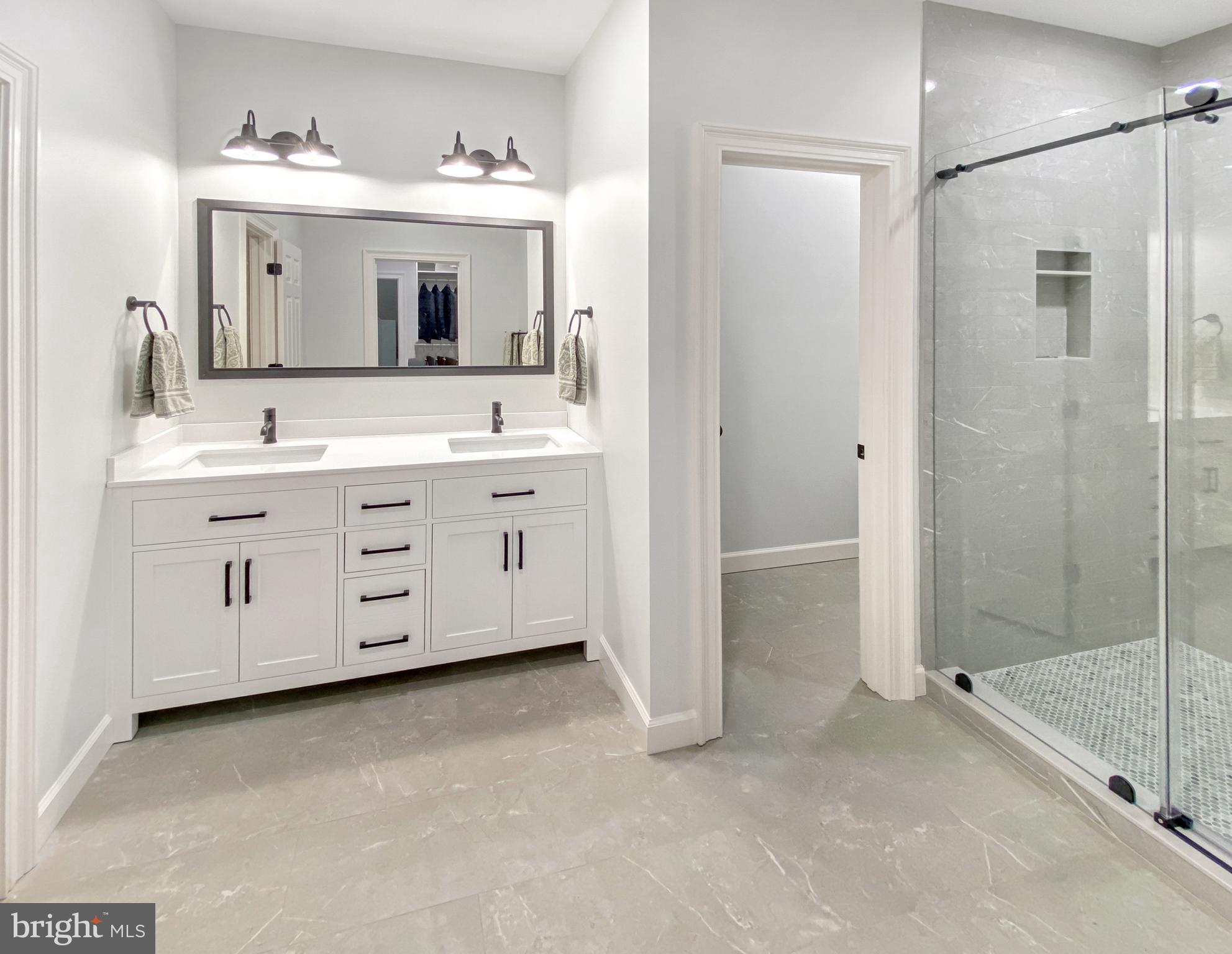 JILLIANS FOREST - Residential