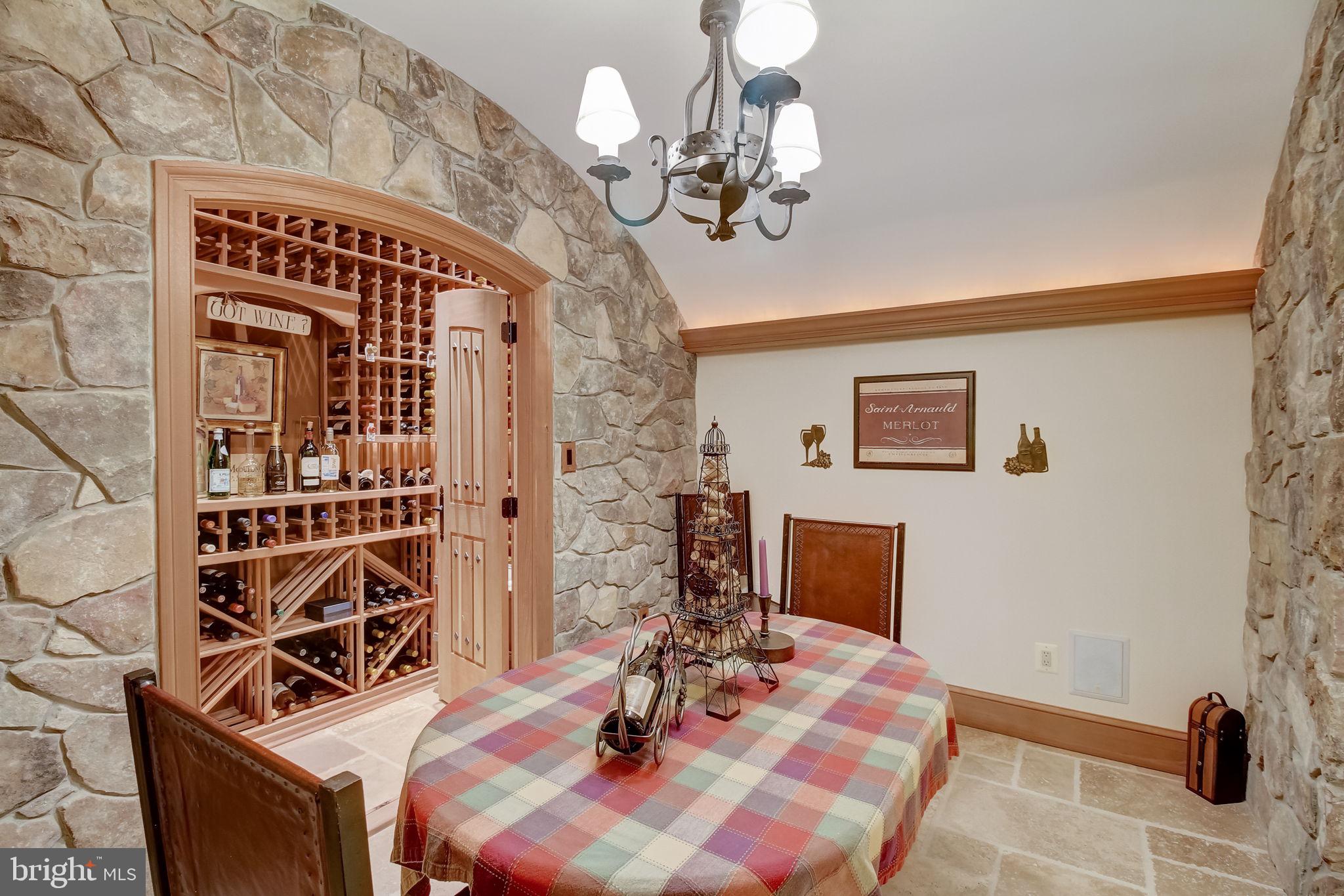 JILLIANS FOREST - Residential