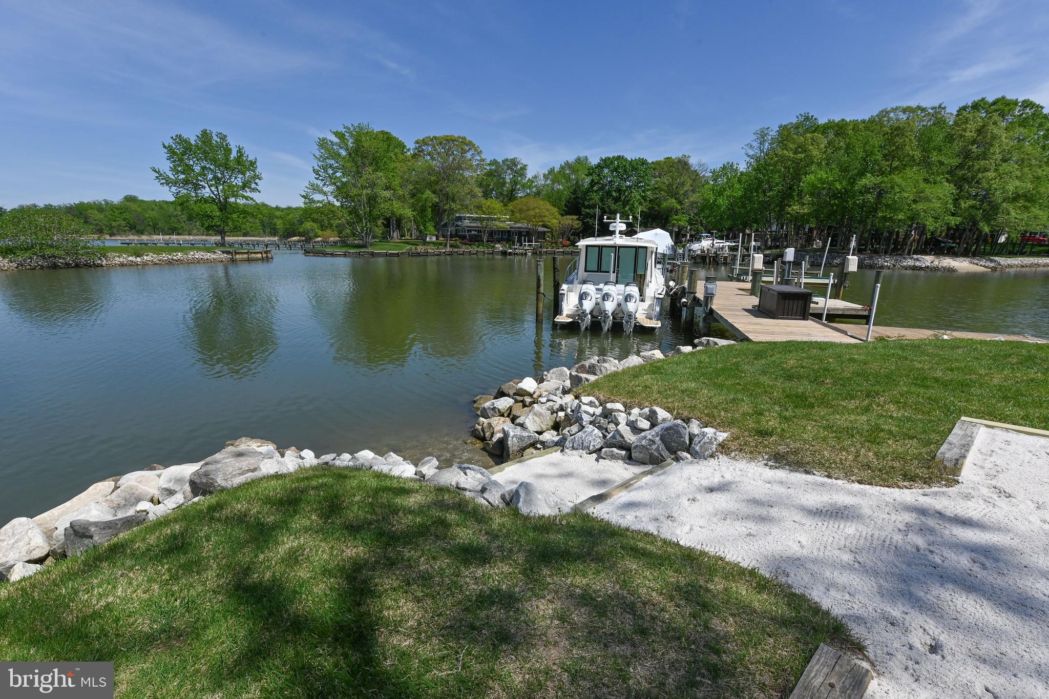 TURNBULL ESTATES - Residential