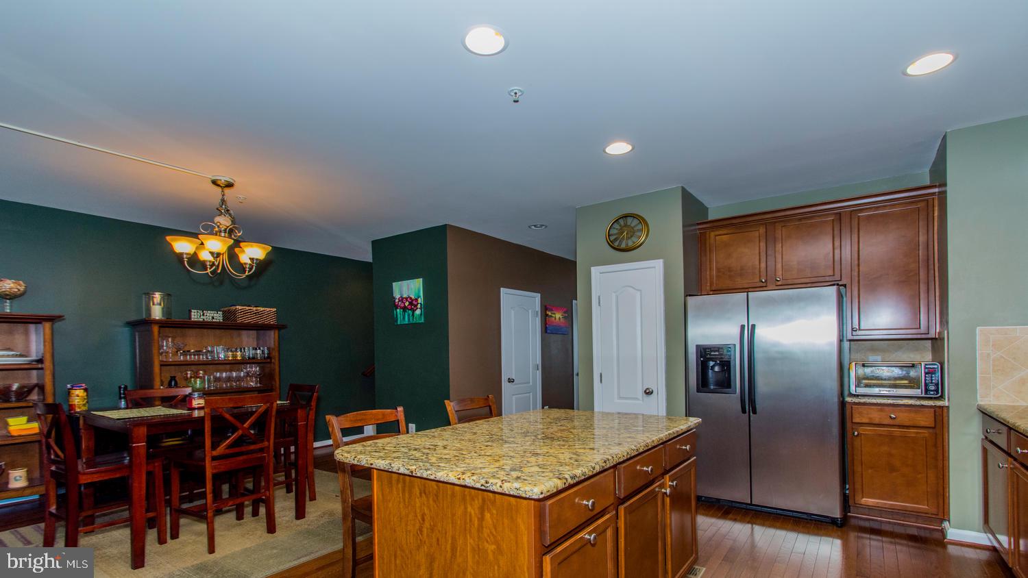 TANYARD SPRINGS - Residential