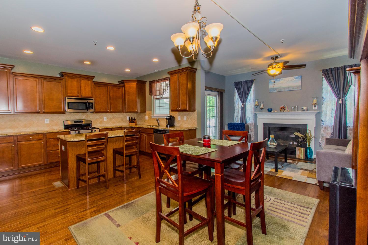 TANYARD SPRINGS - Residential