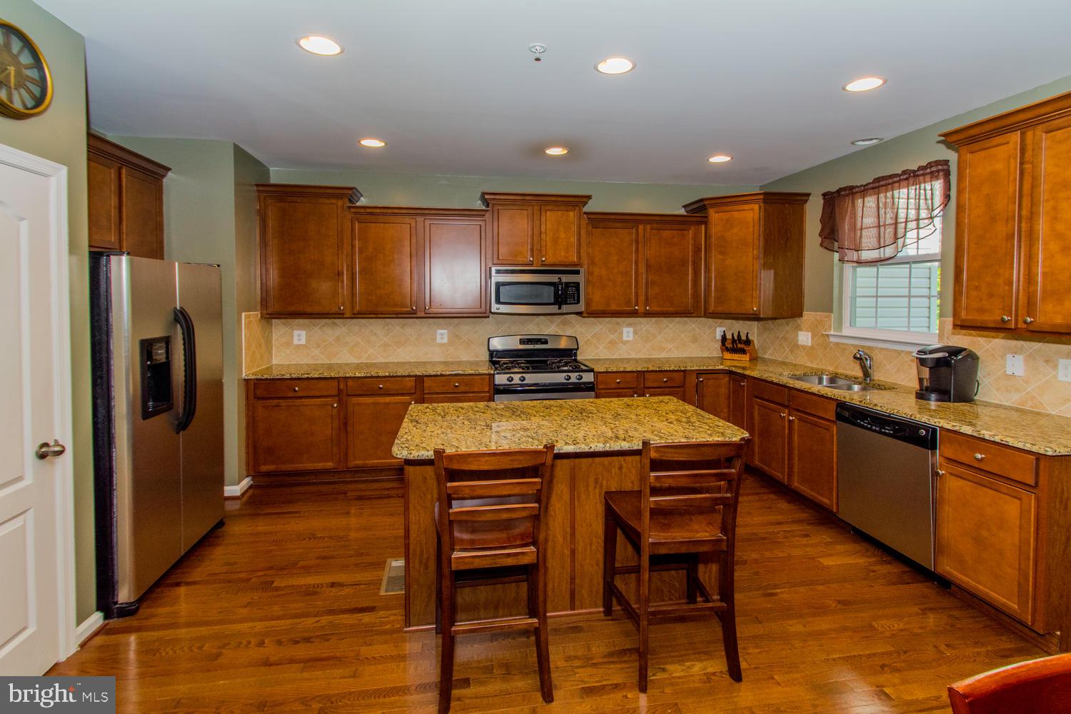 TANYARD SPRINGS - Residential