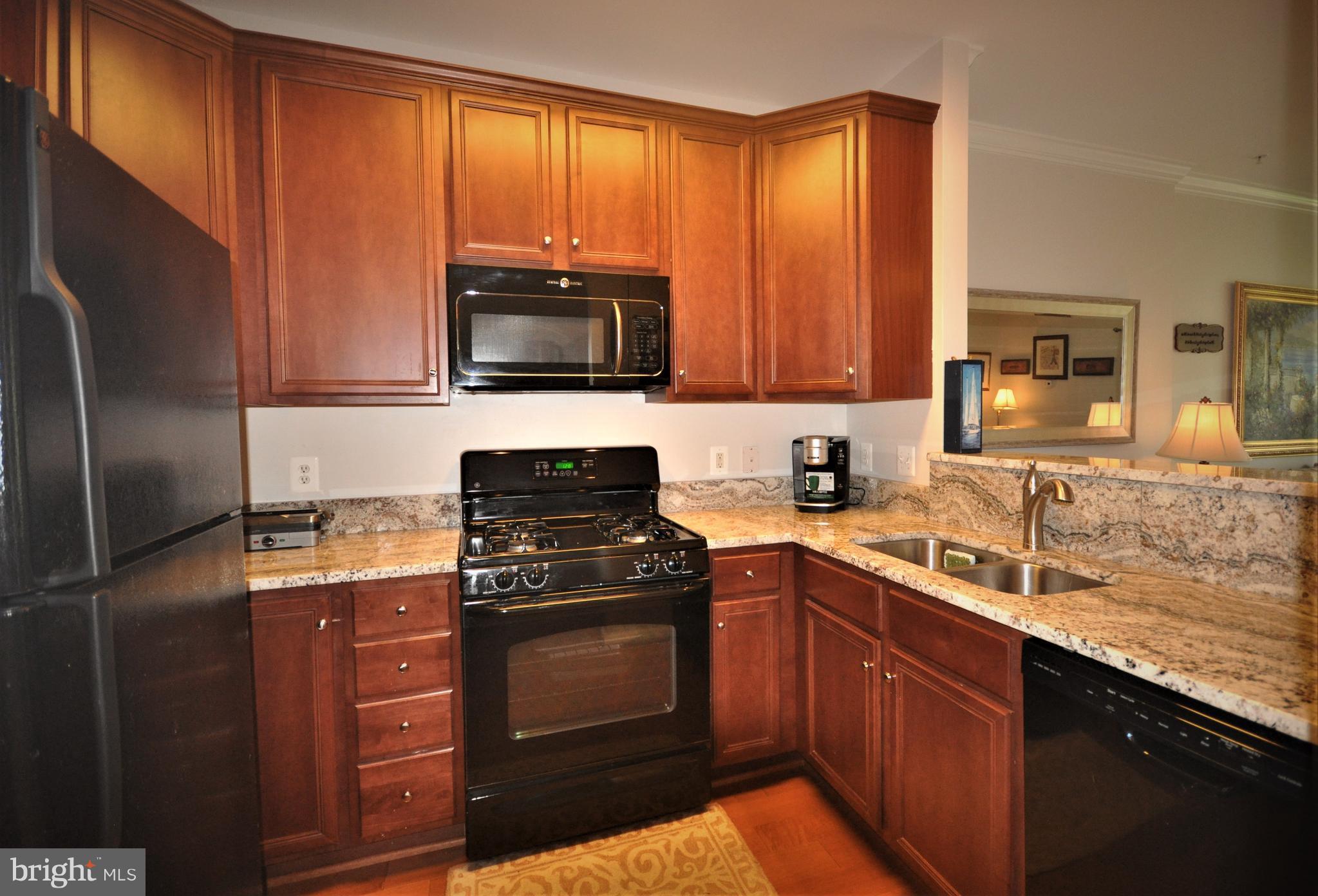 RIDGES AT BELMONT - Residential