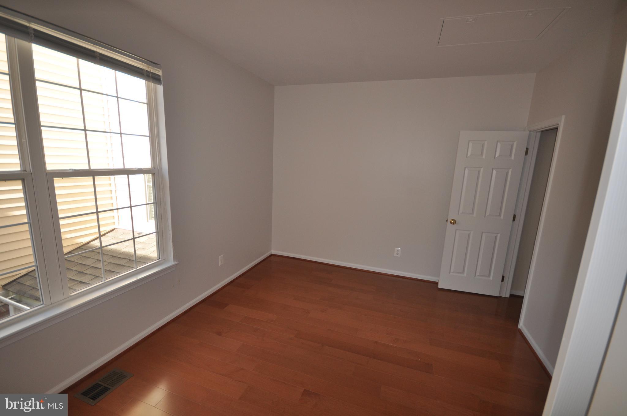 RIDGES AT BELMONT - Residential