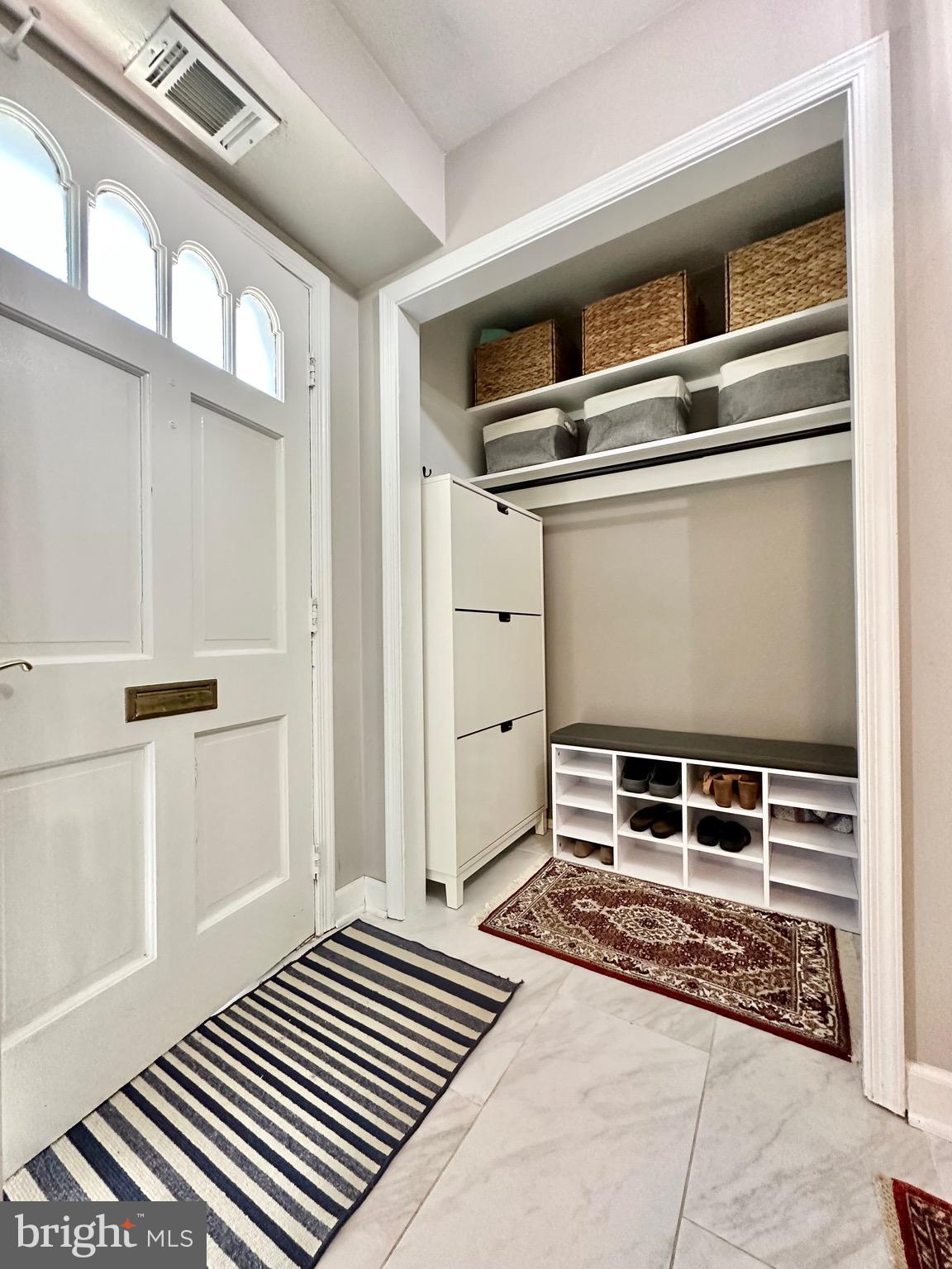 CARDINAL SQUARE - Residential Lease