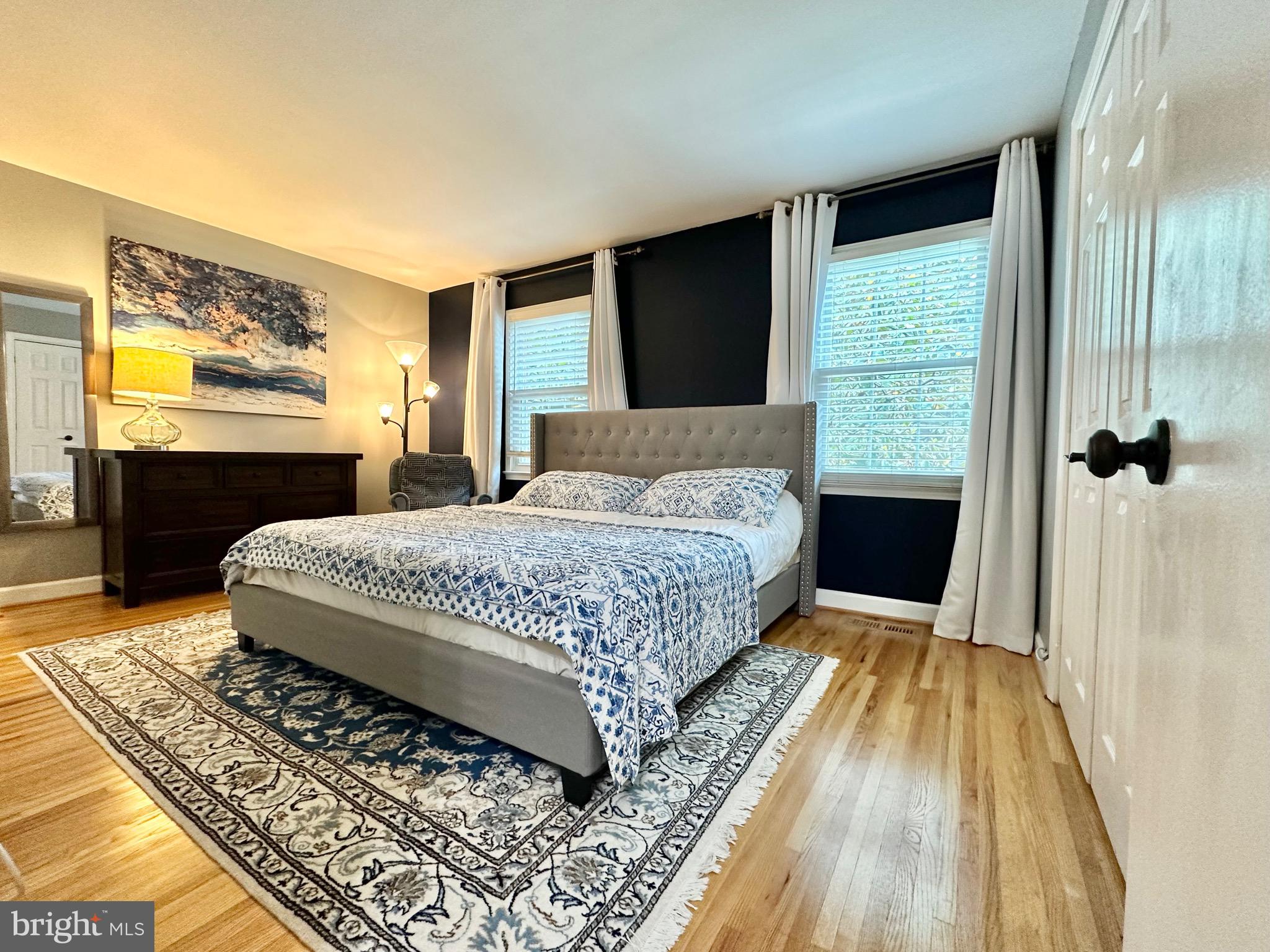 CARDINAL SQUARE - Residential Lease