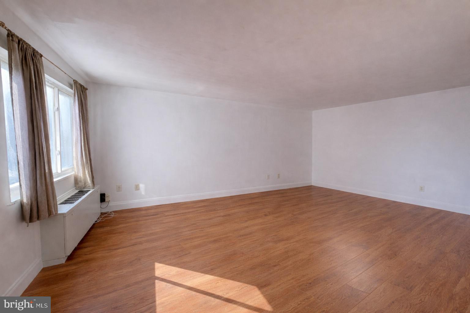 THE FAIRMONT 1005 CONDO - Residential