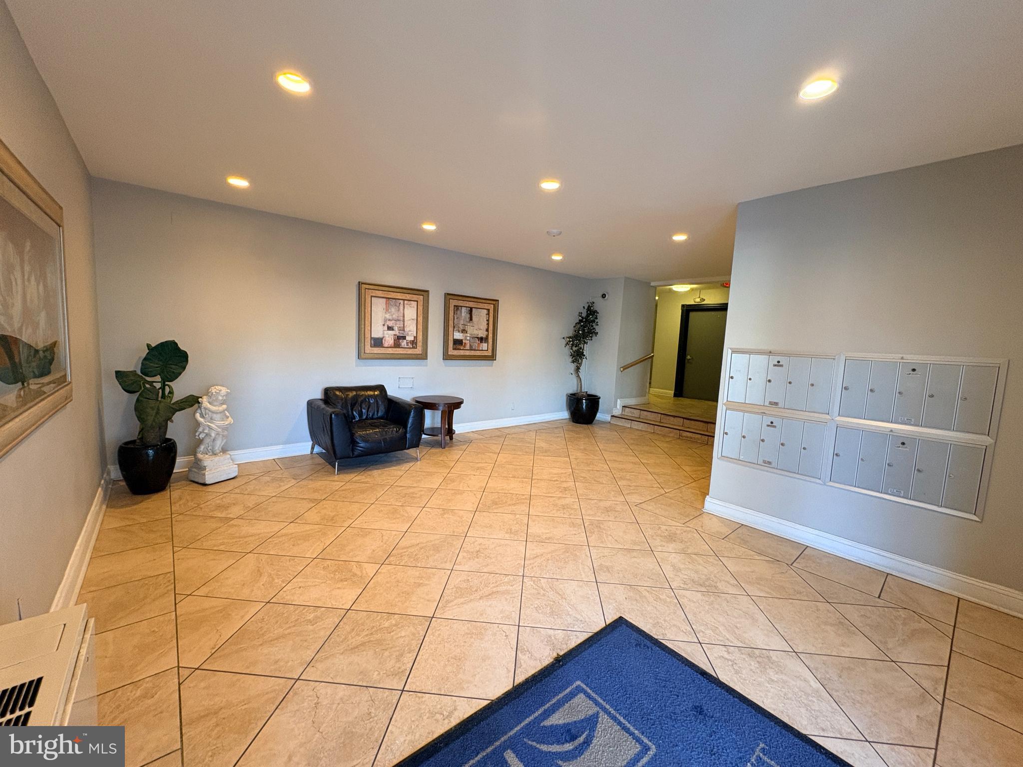 THE FAIRMONT 1005 CONDO - Residential