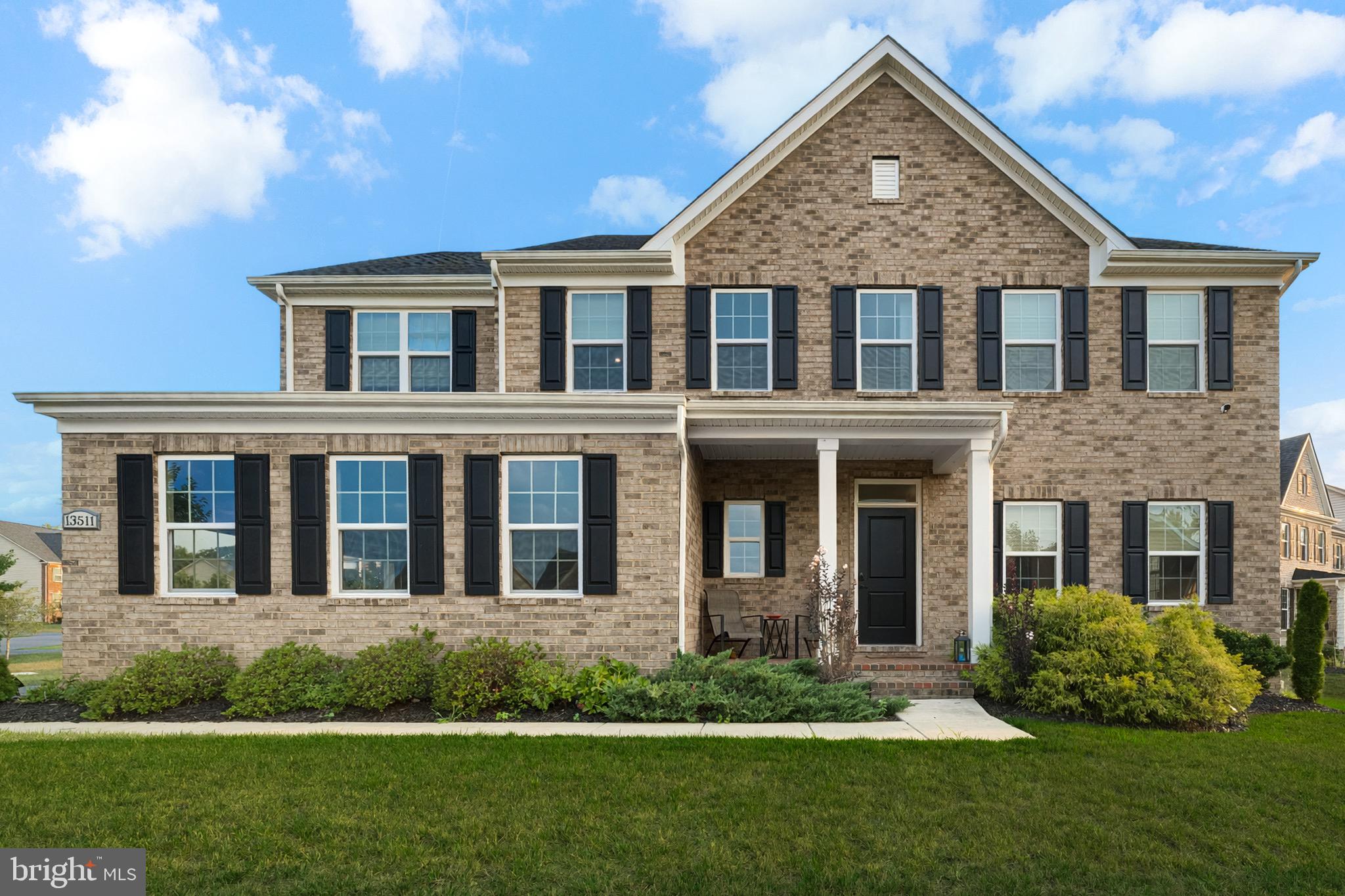 13511 HEBRON LANE