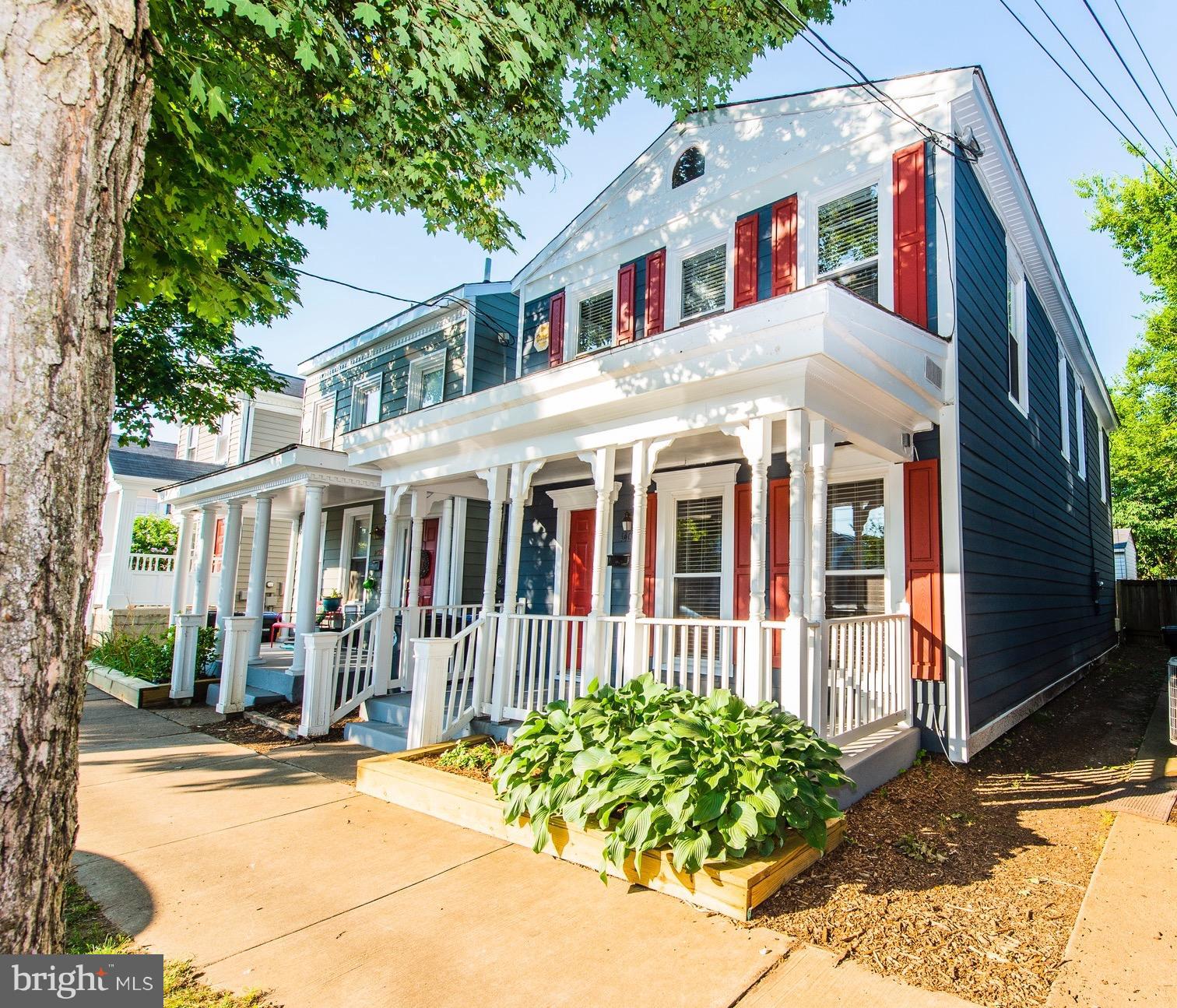 UPPER CHARLES STREET - Residential Income