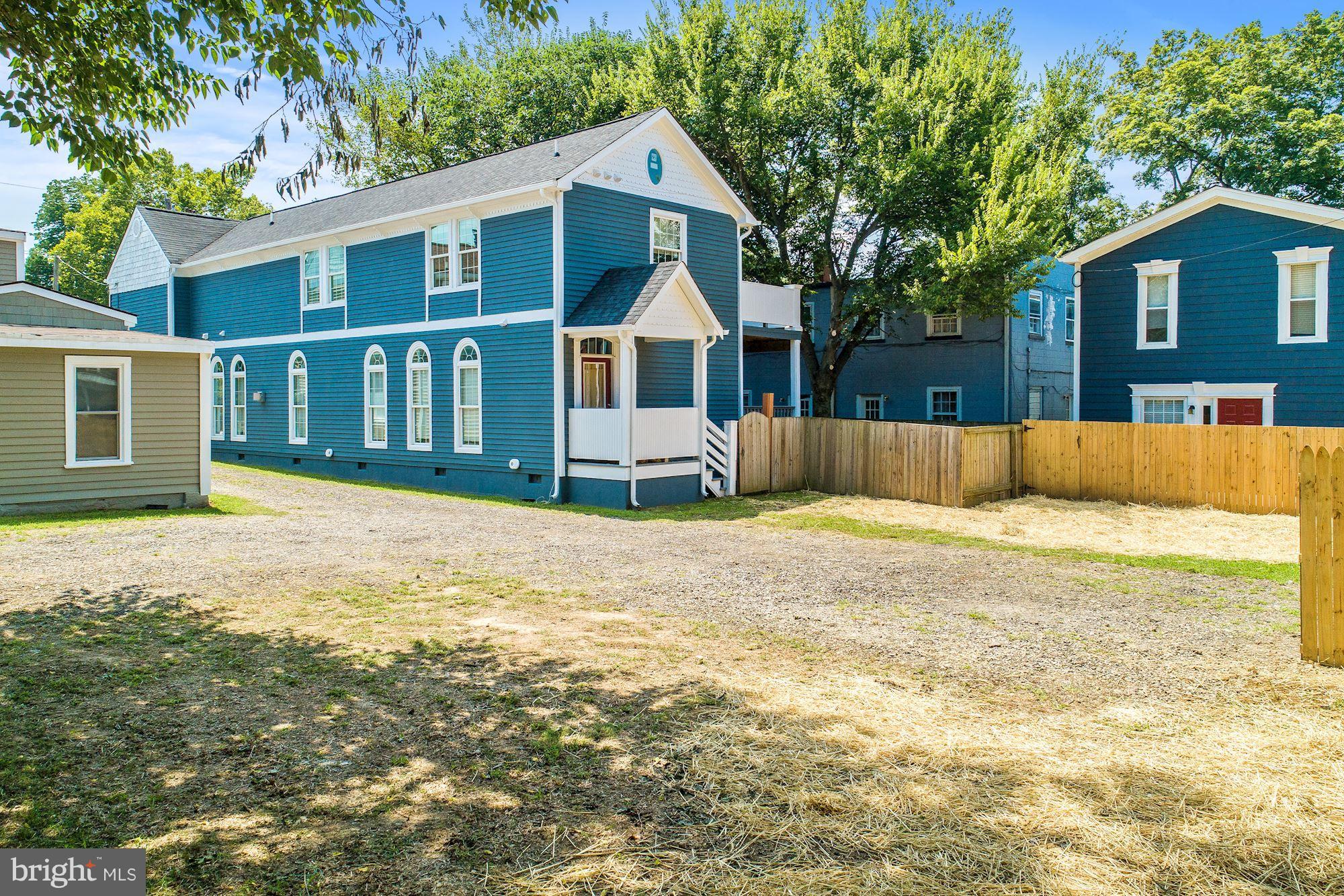 UPPER CHARLES STREET - Residential Income