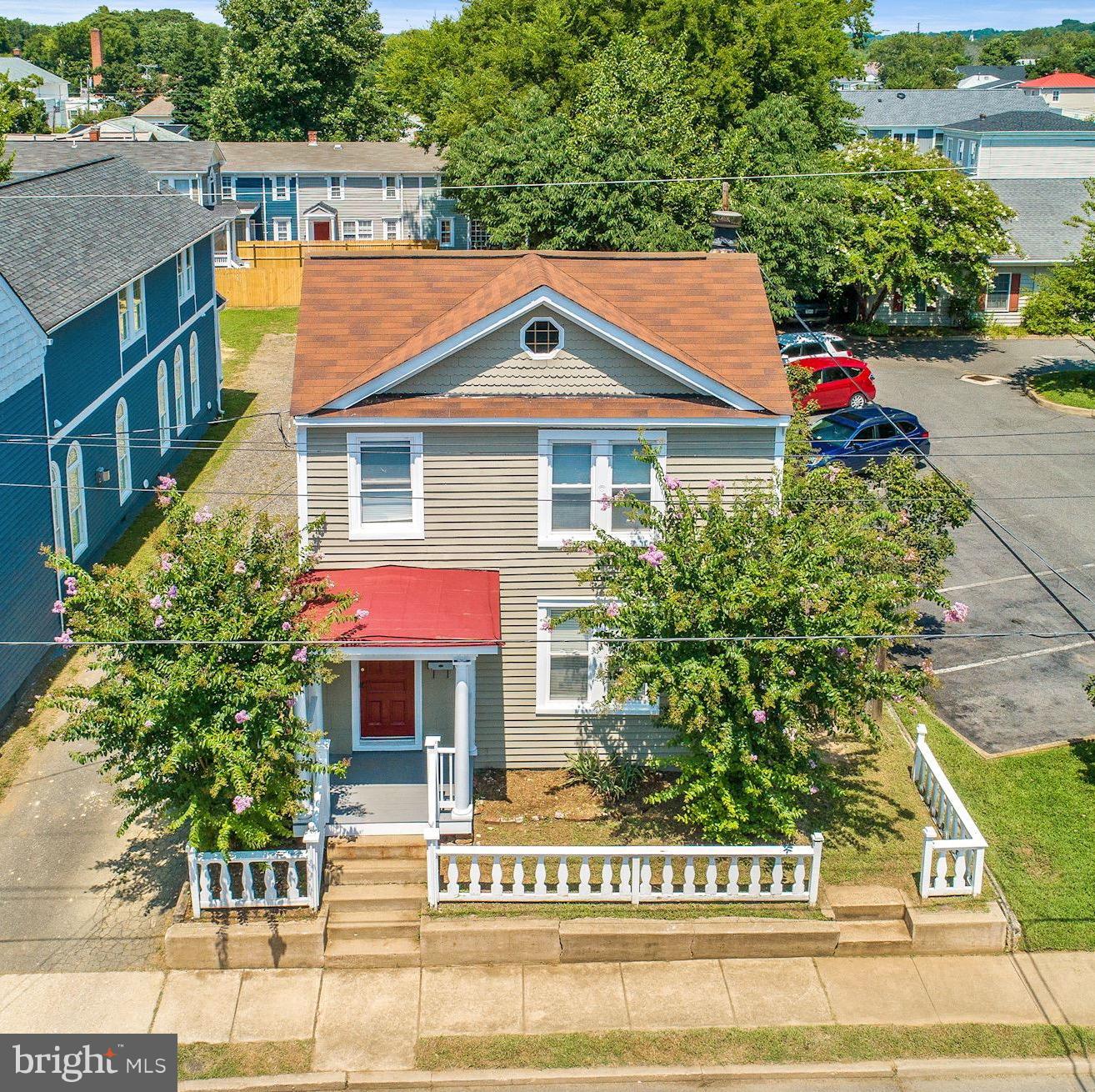 UPPER CHARLES STREET - Residential Income