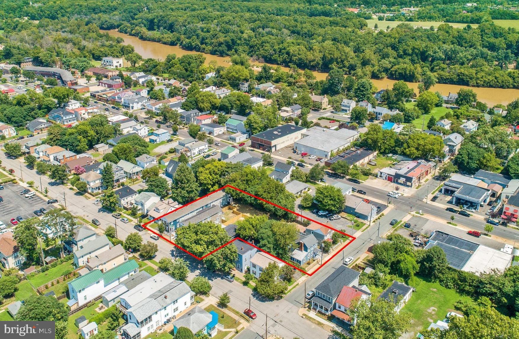 UPPER CHARLES STREET - Residential Income