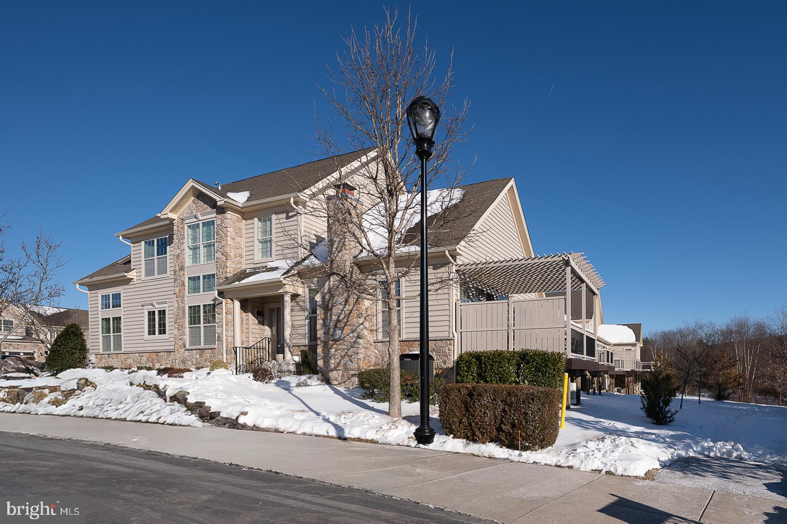 APPLEBROOK MEADOWS - Residential