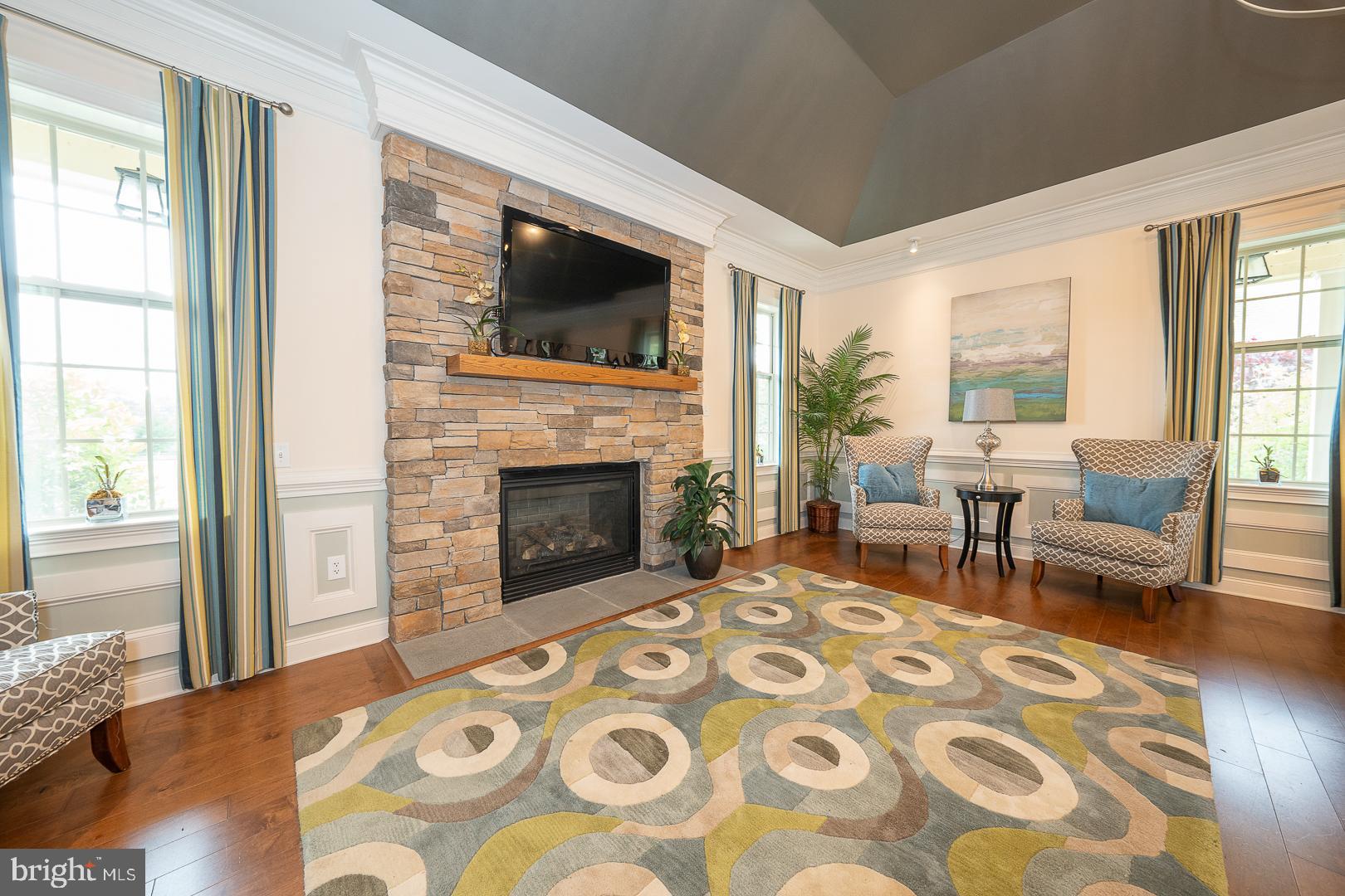 APPLEBROOK MEADOWS - Residential