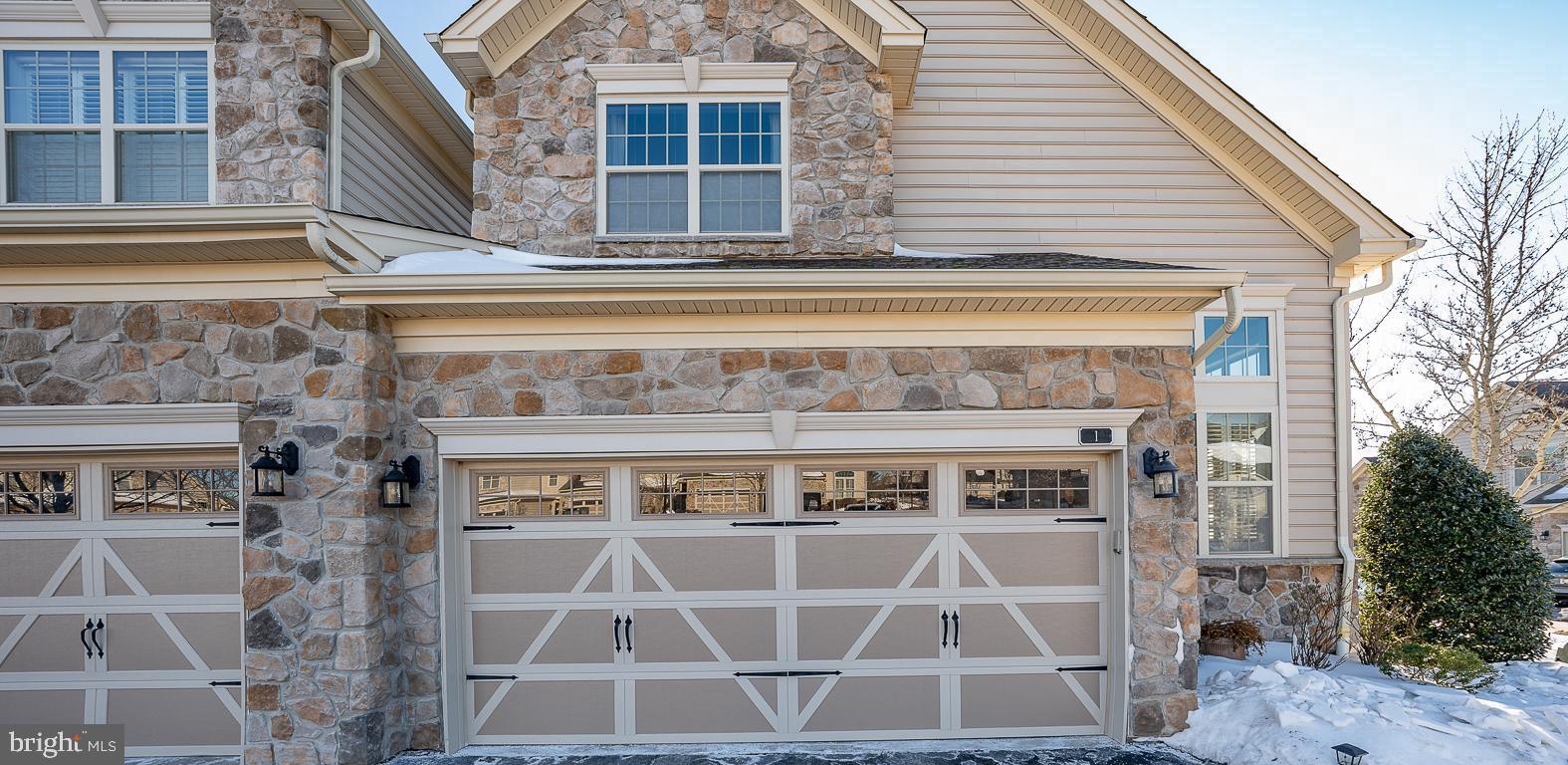 APPLEBROOK MEADOWS - Residential