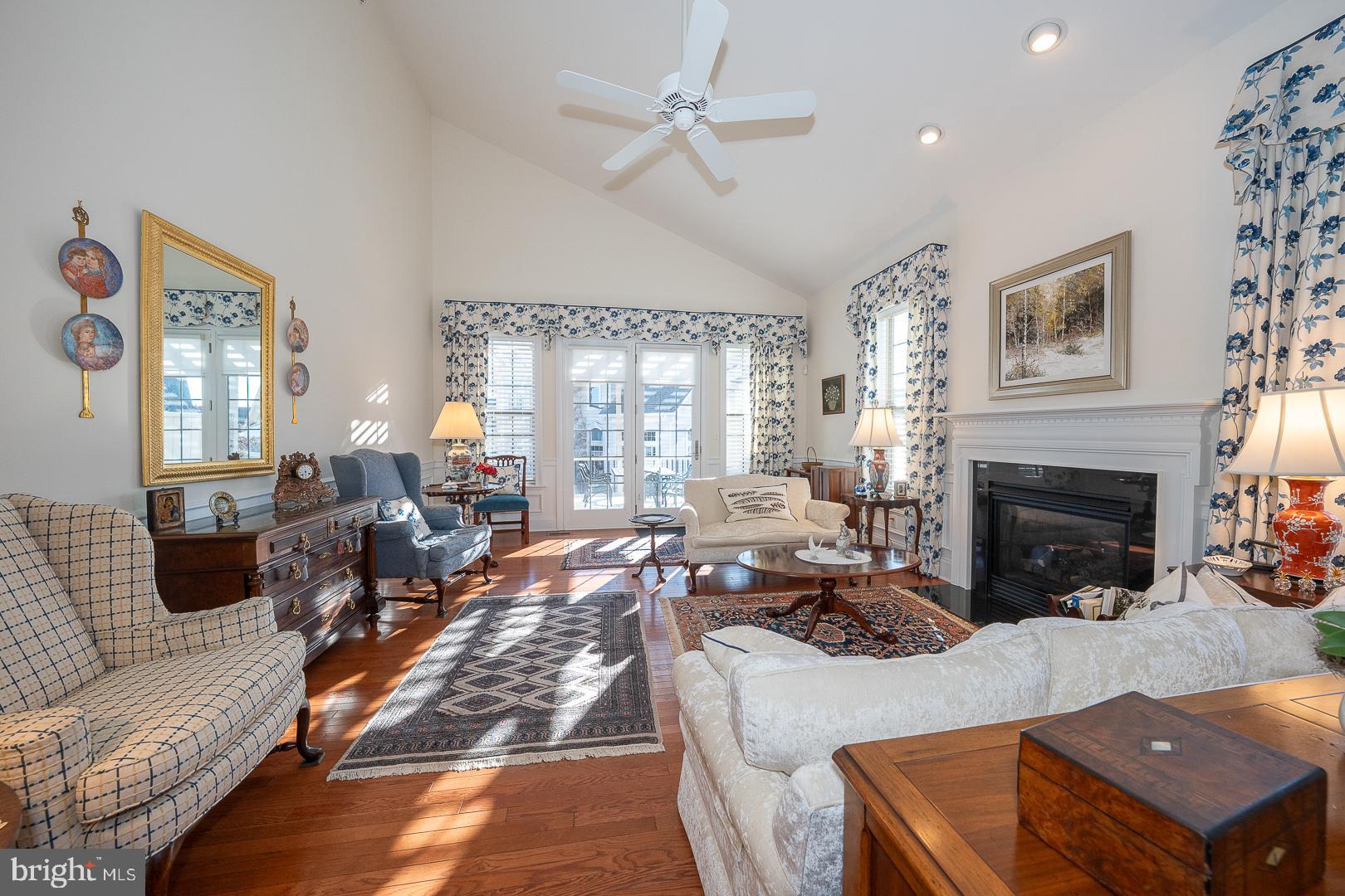 APPLEBROOK MEADOWS - Residential