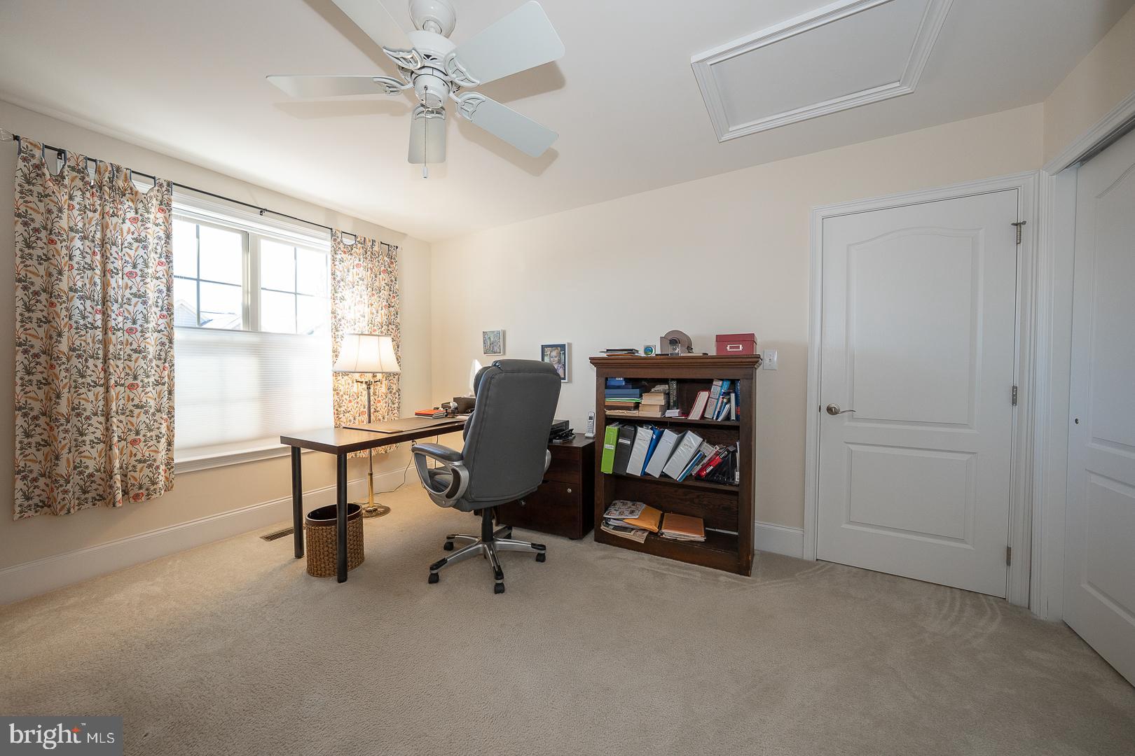 APPLEBROOK MEADOWS - Residential