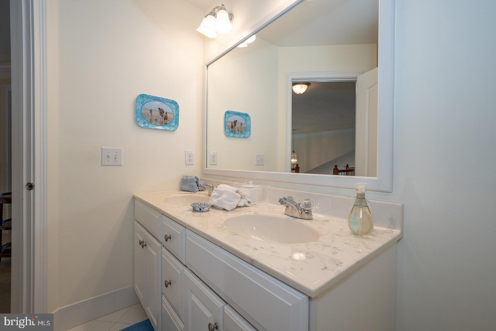 APPLEBROOK MEADOWS - Residential