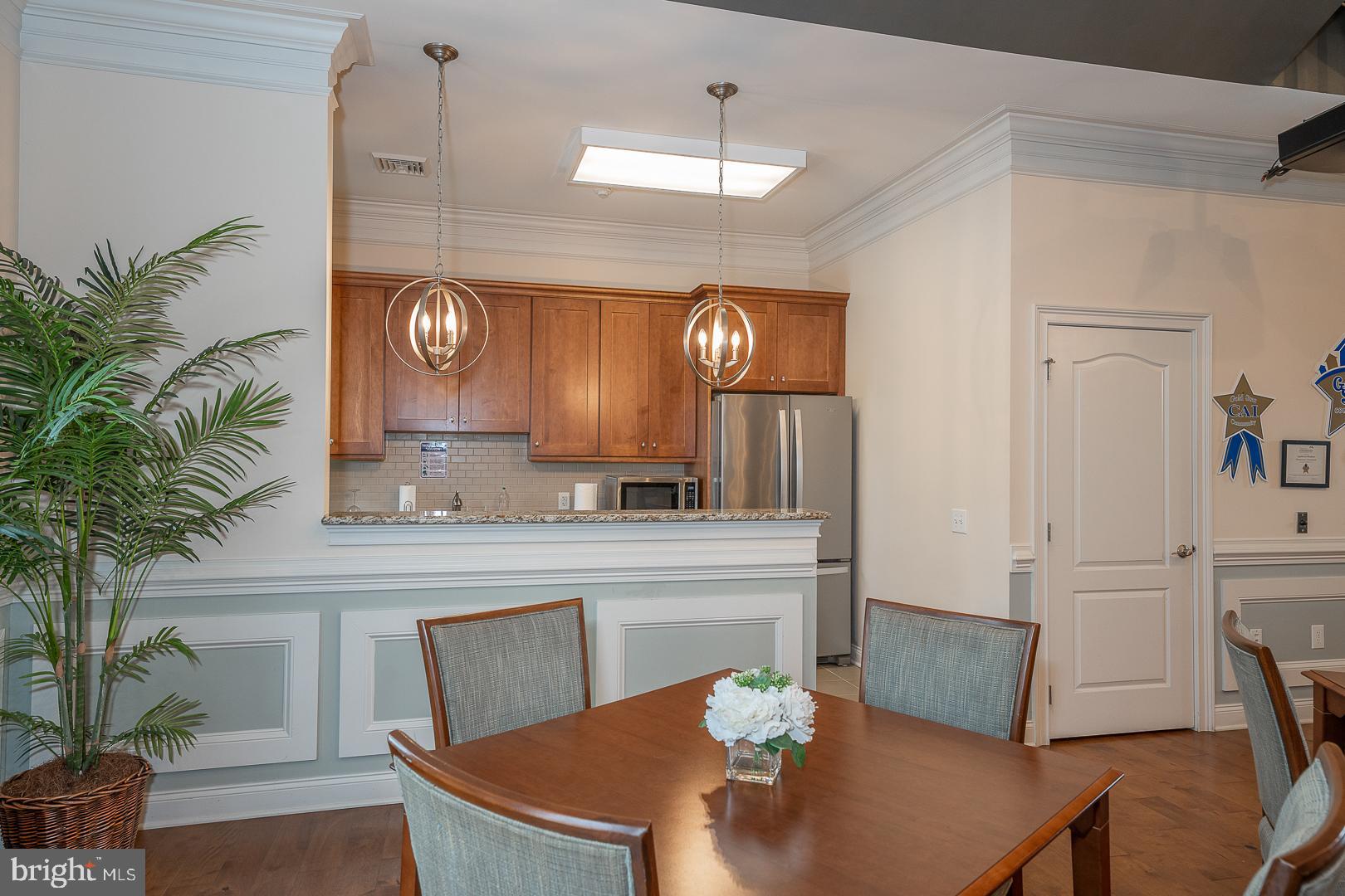 APPLEBROOK MEADOWS - Residential