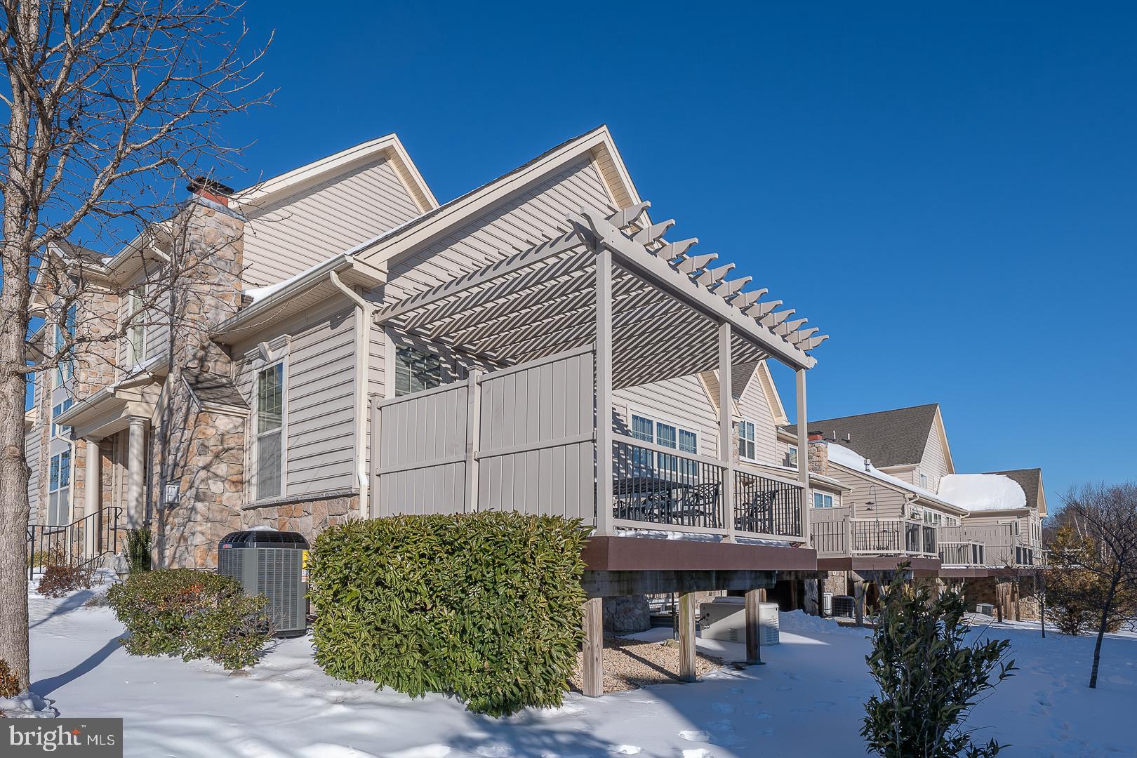 APPLEBROOK MEADOWS - Residential