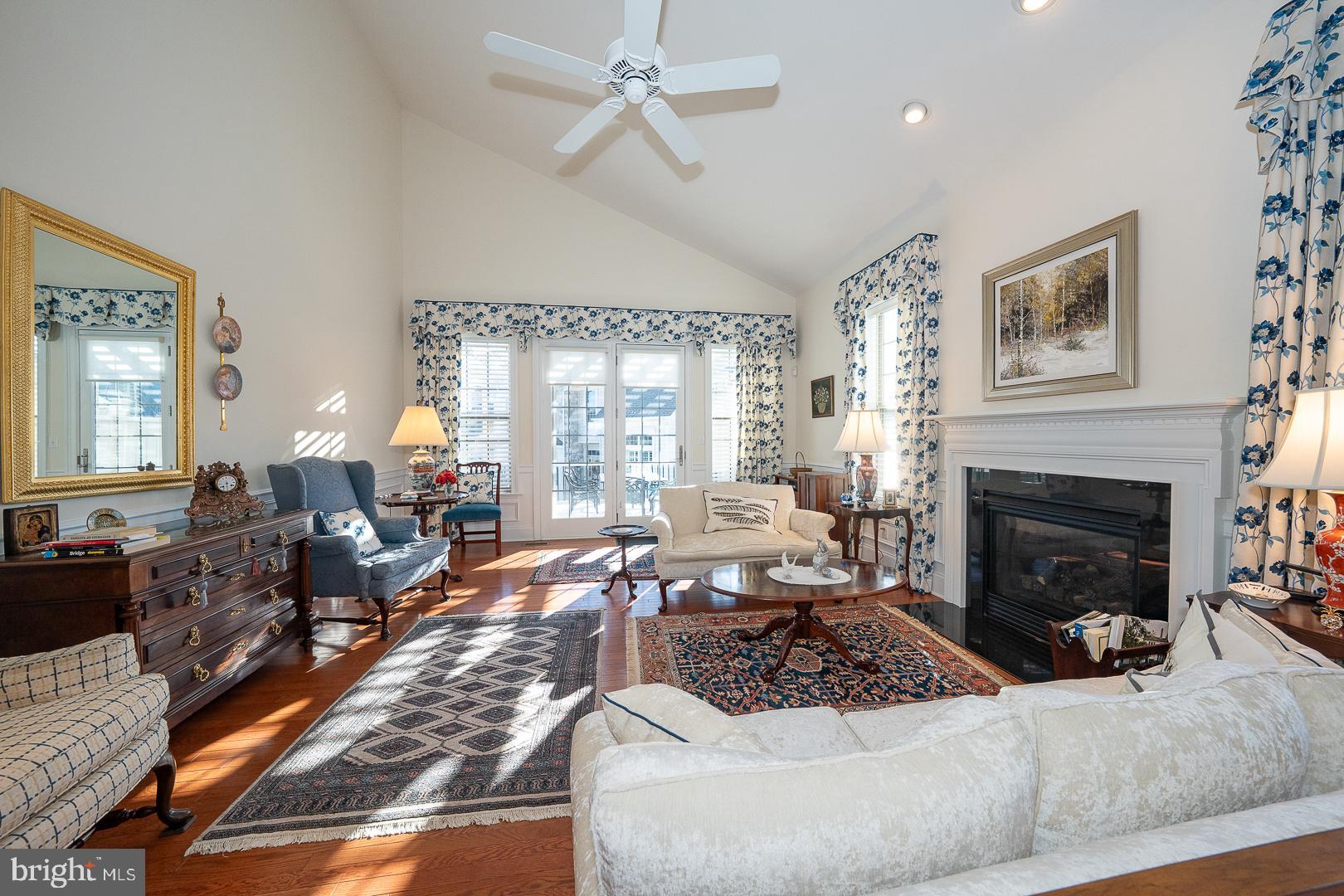 APPLEBROOK MEADOWS - Residential