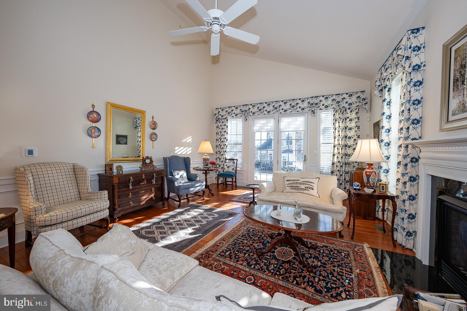 APPLEBROOK MEADOWS - Residential