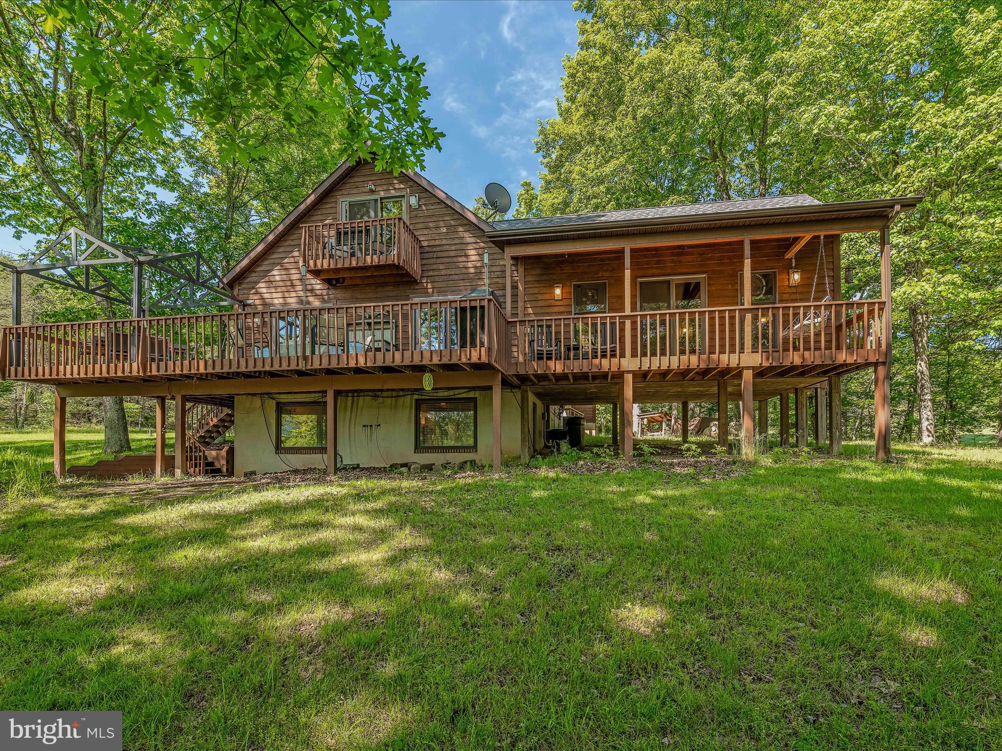 OLD MILL MANOR - Residential