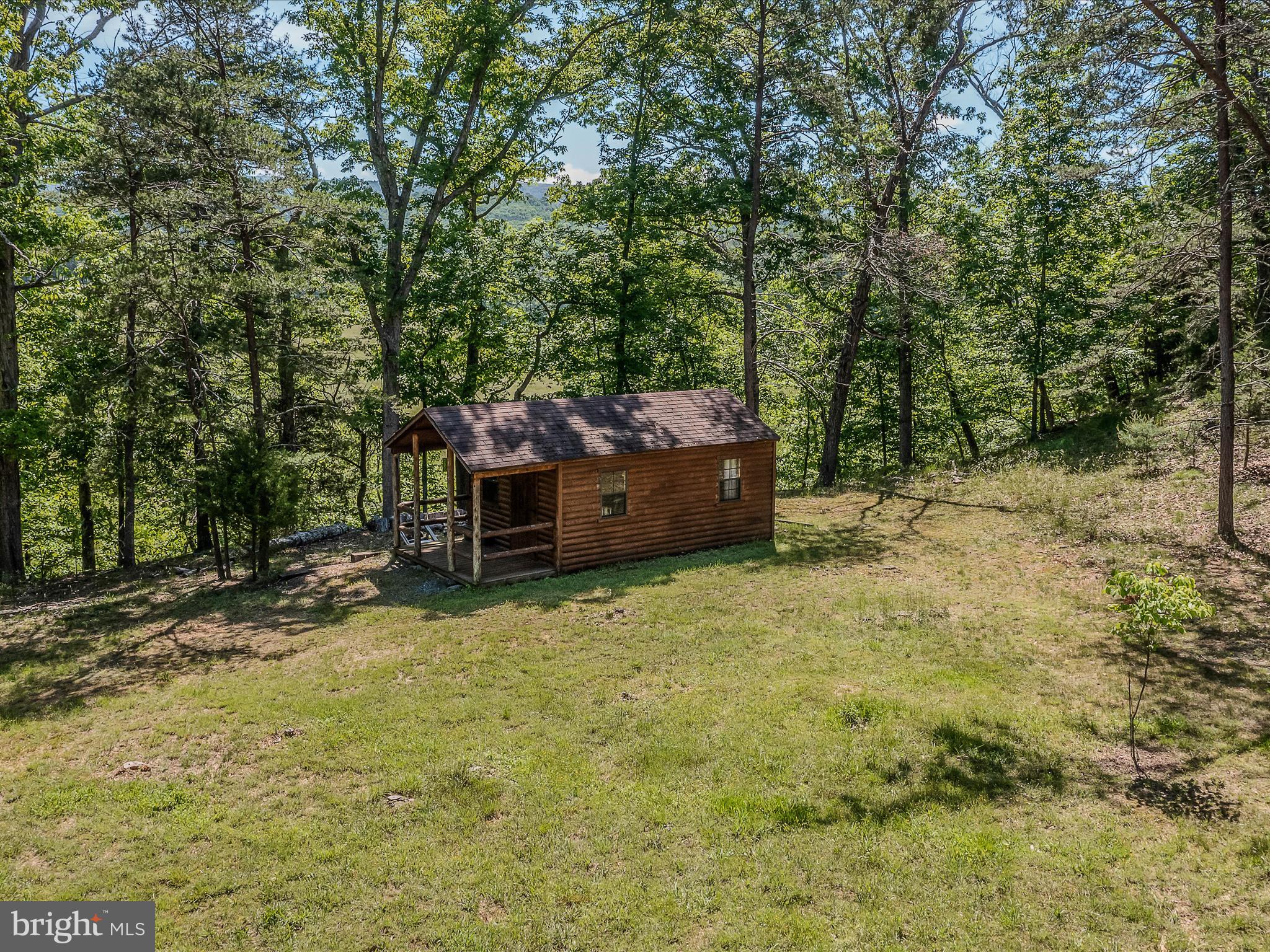 OLD MILL MANOR - Residential