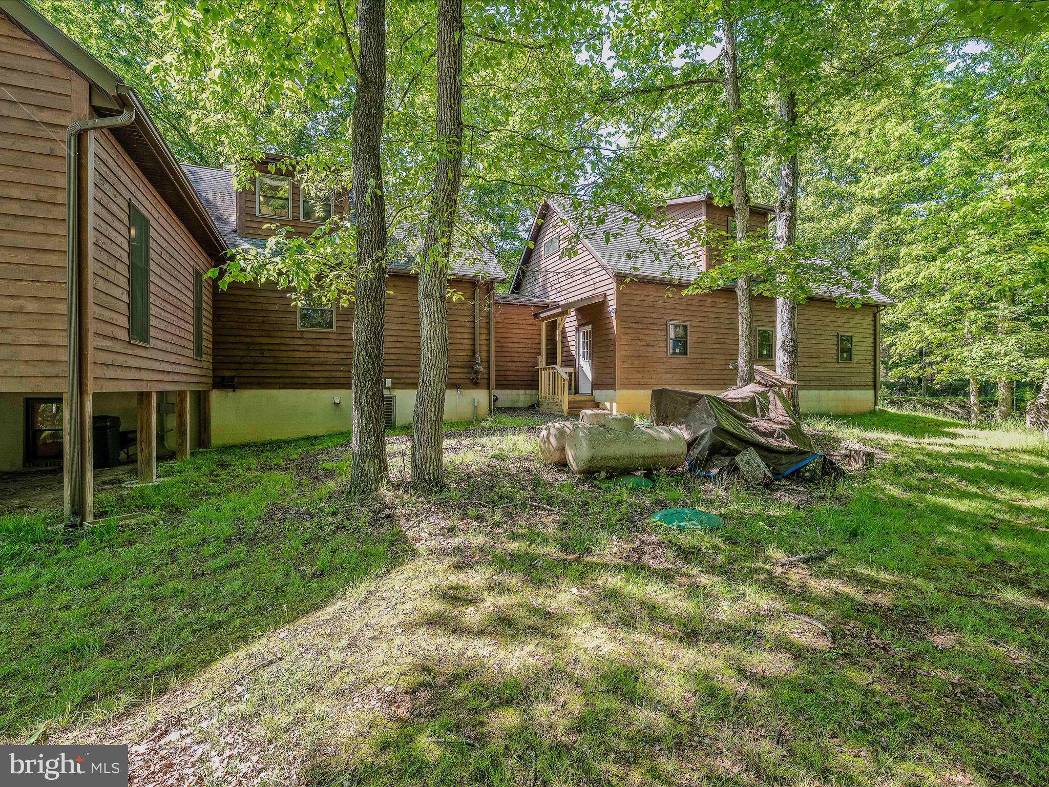 OLD MILL MANOR - Residential