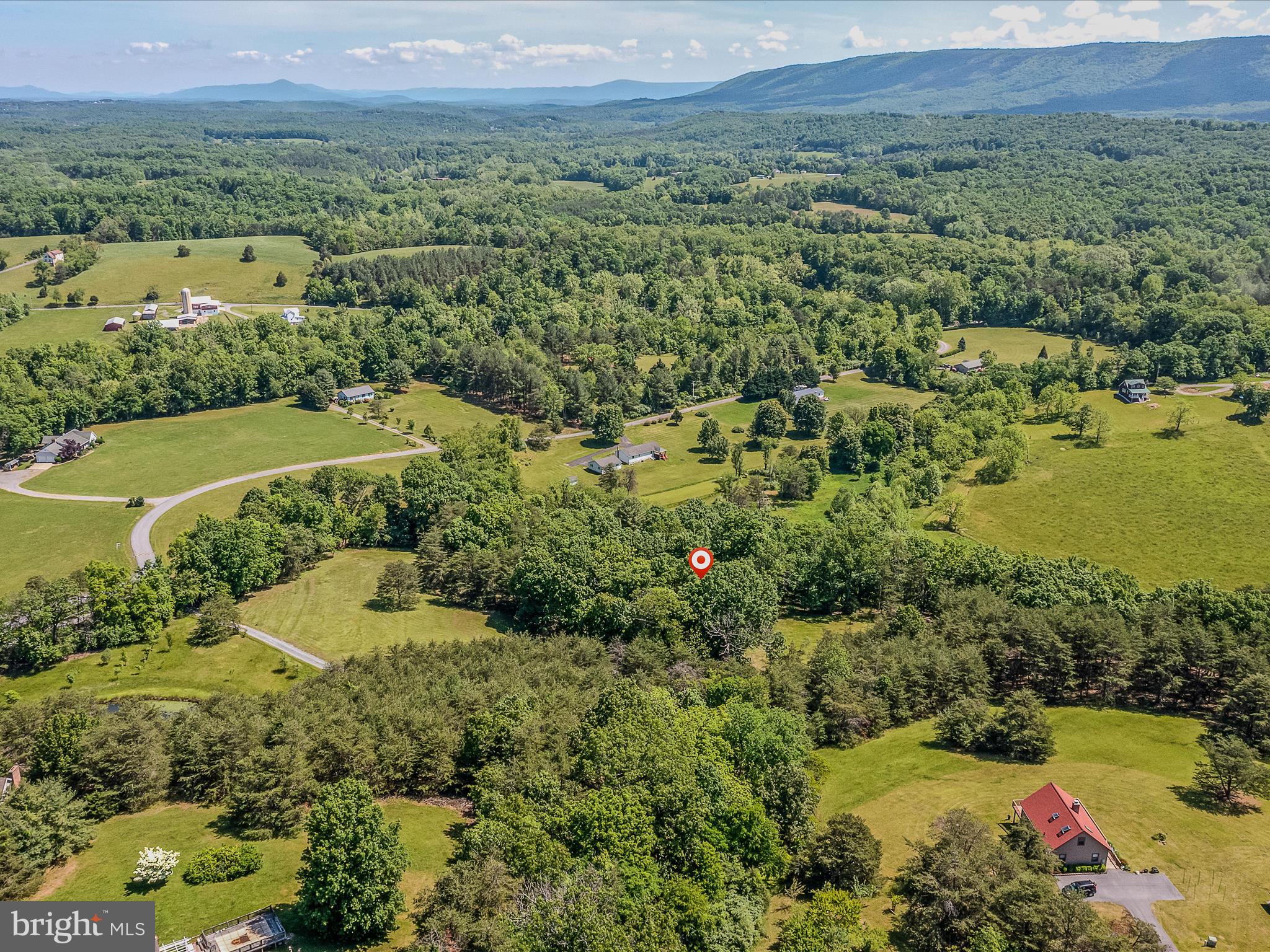 OLD MILL MANOR - Residential